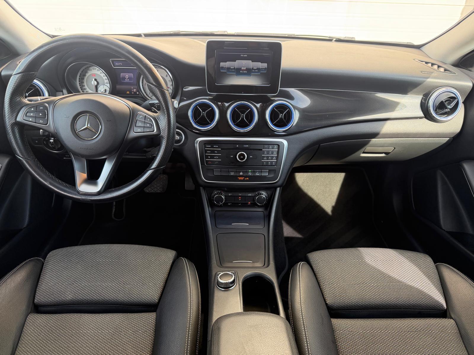 Foto van Mercedes-Benz Cla 200 D