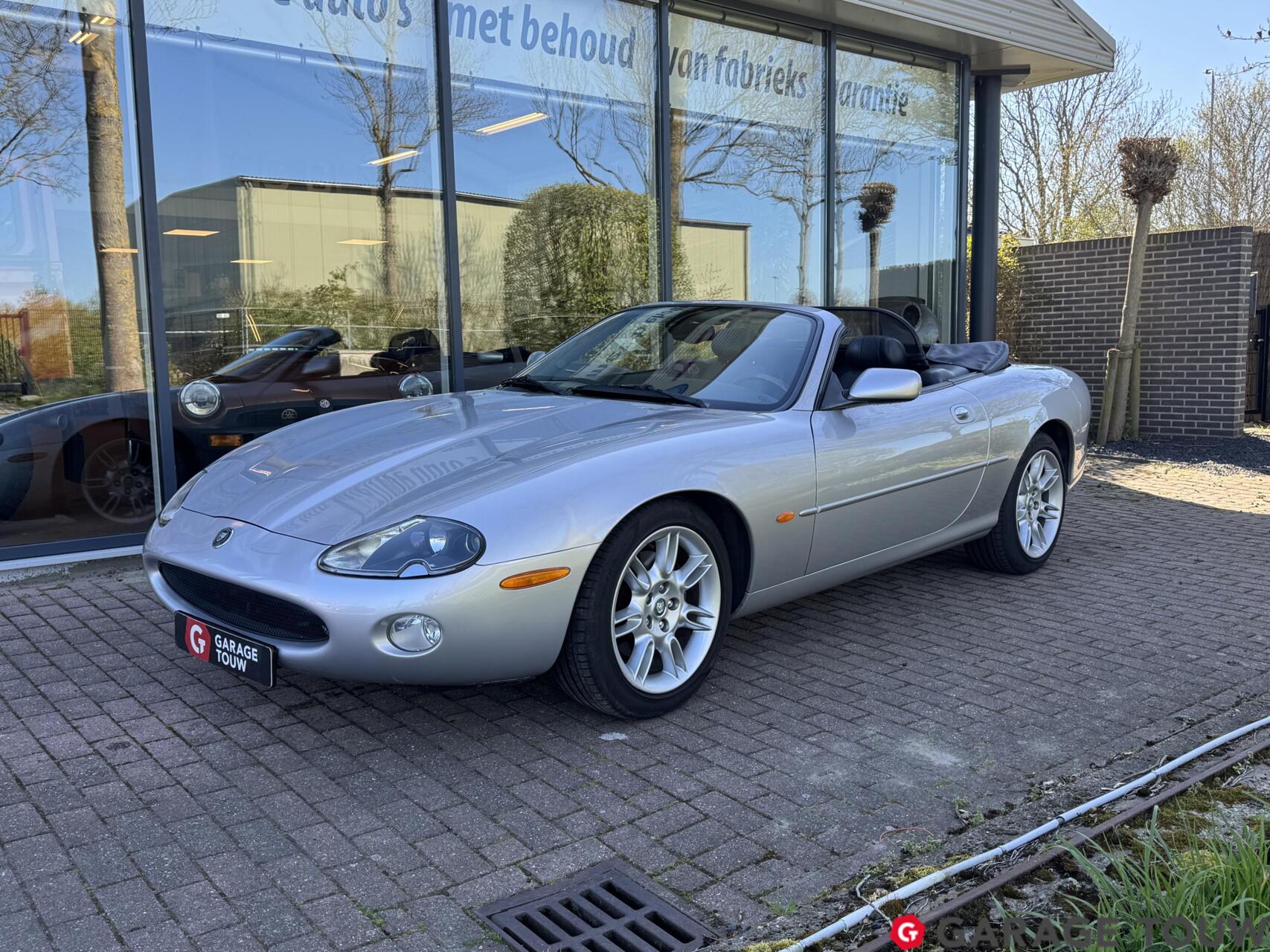 Jaguar Jaguar Xk8 Convertible 4.2 V8 Convertible Facelift *BTW* 2004 - voorkant