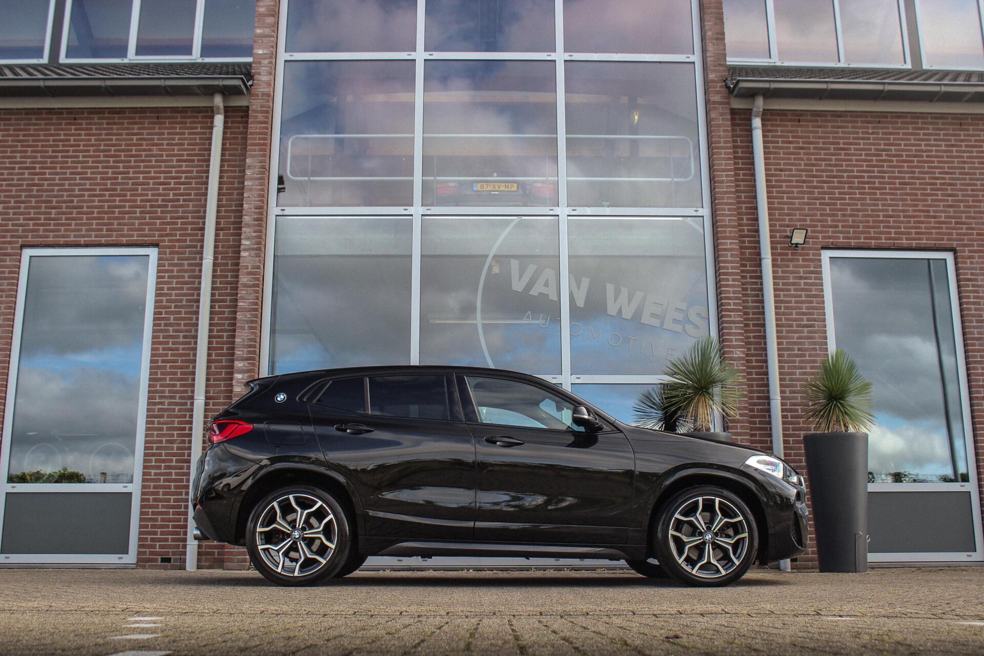 Foto van BMW X2 Sdrive20i