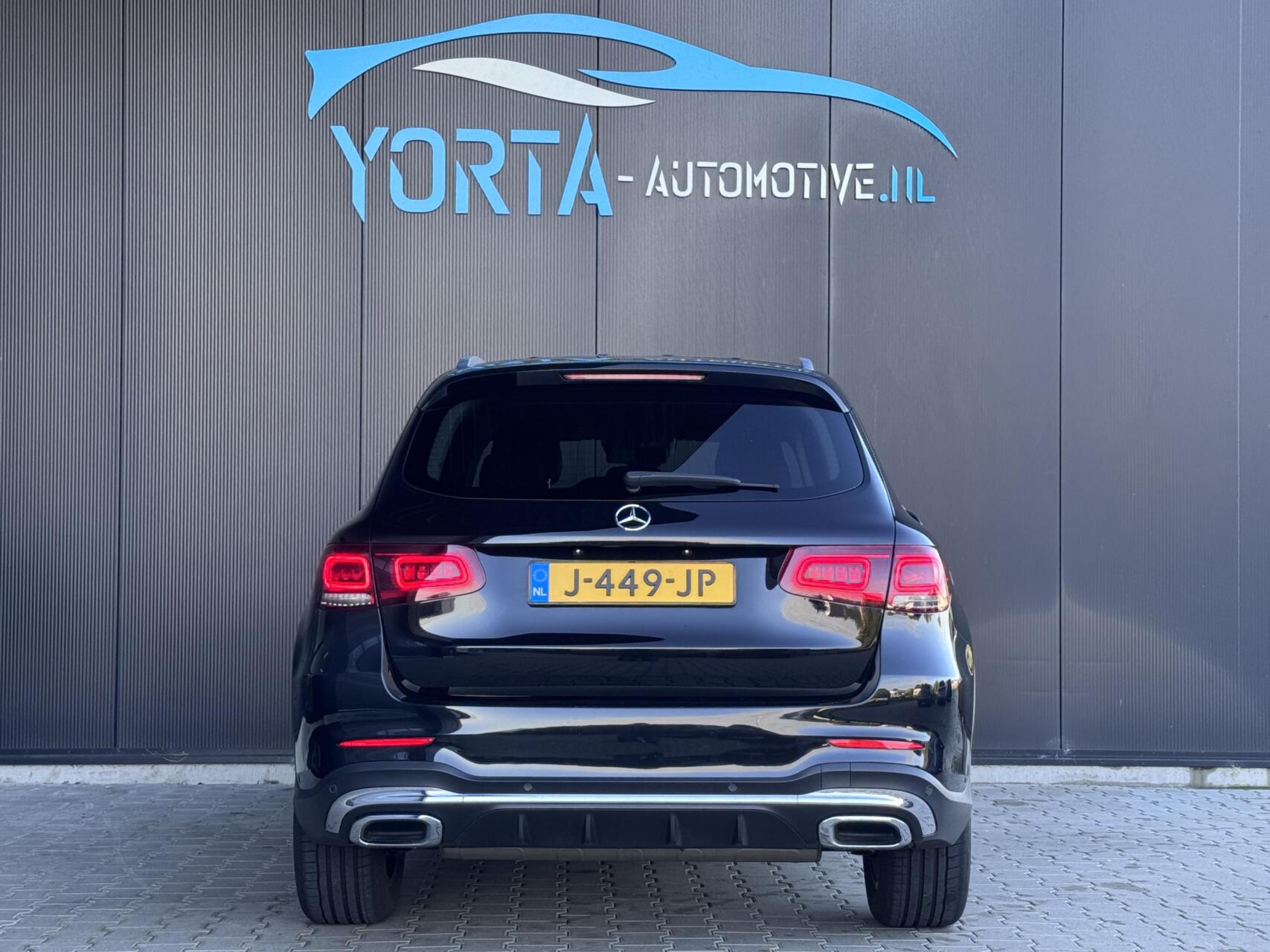 Foto van Mercedes-Benz GLC 200 4Matic