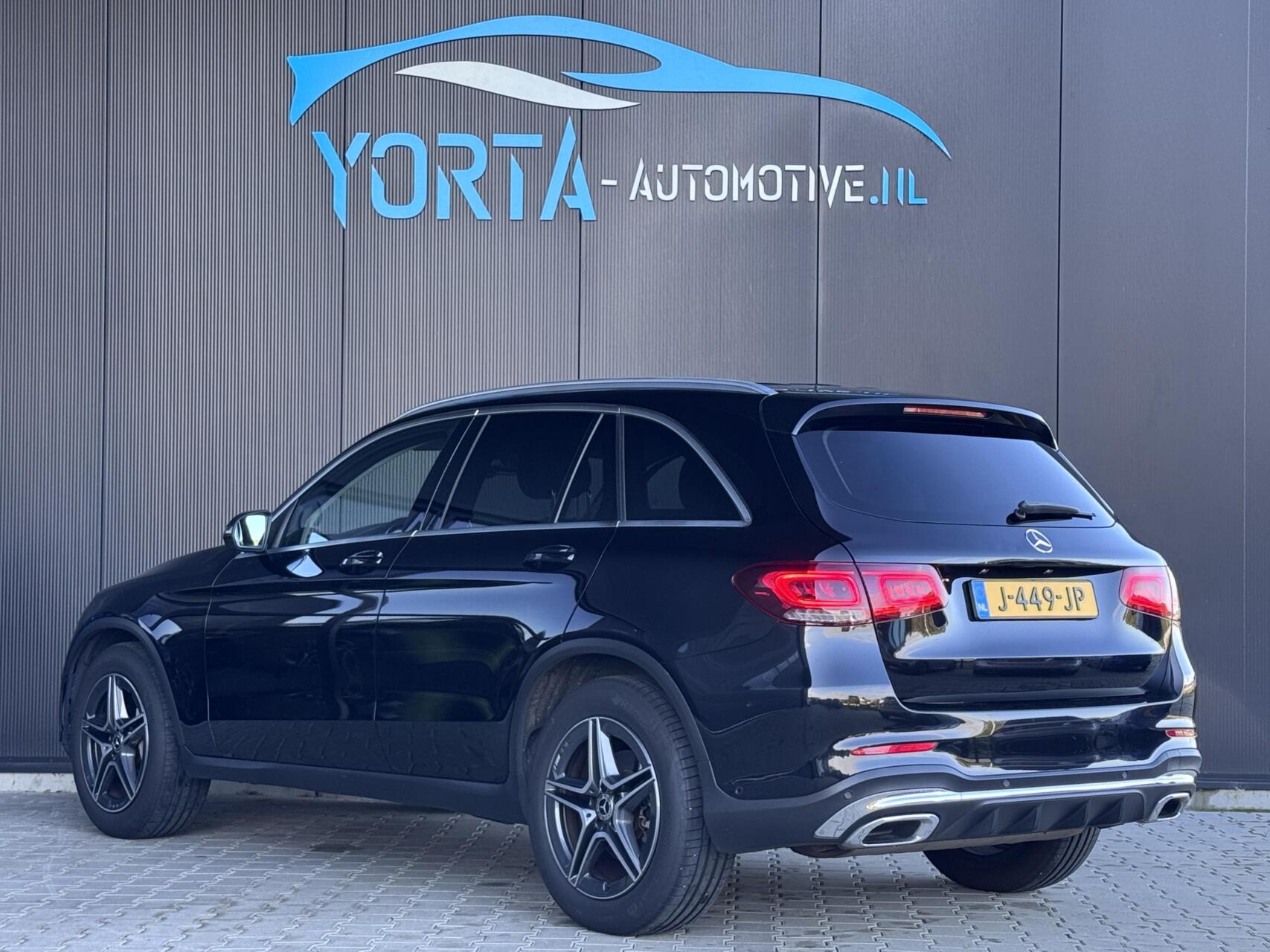 Foto van Mercedes-Benz GLC 200 4Matic