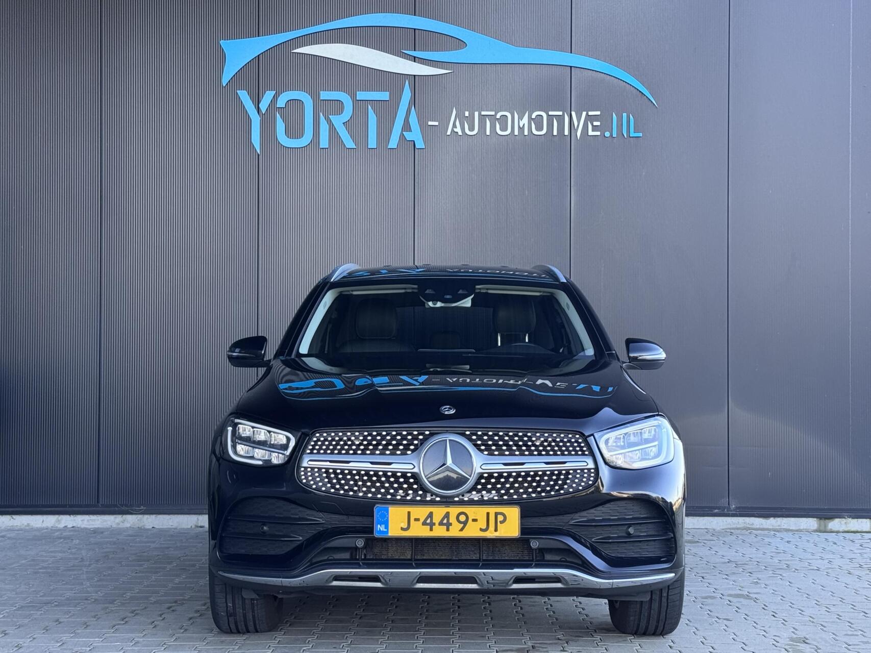 Foto van Mercedes-Benz GLC 200 4Matic
