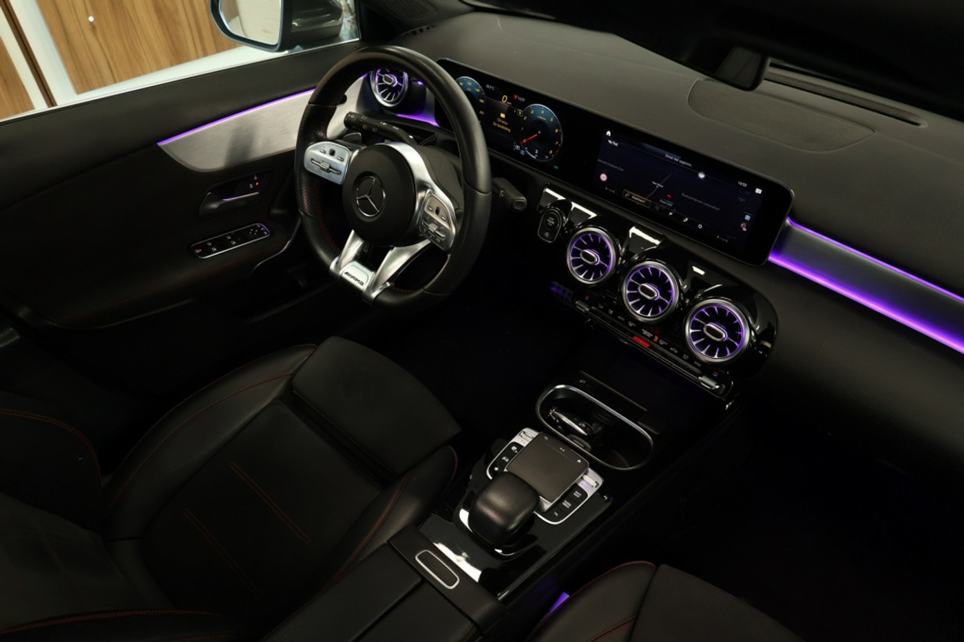 Foto van Mercedes-Benz A 250