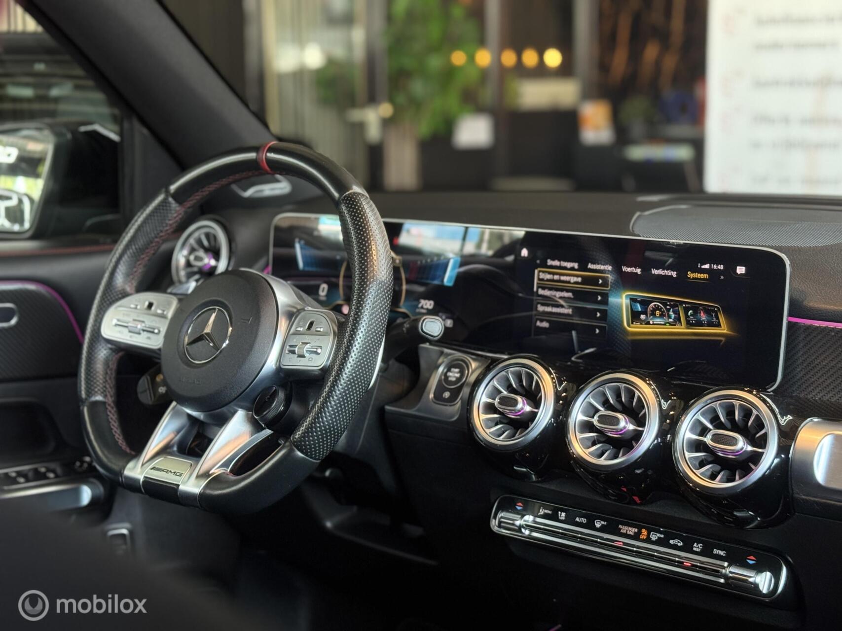 Foto van Mercedes-Benz AMG GLB 35
