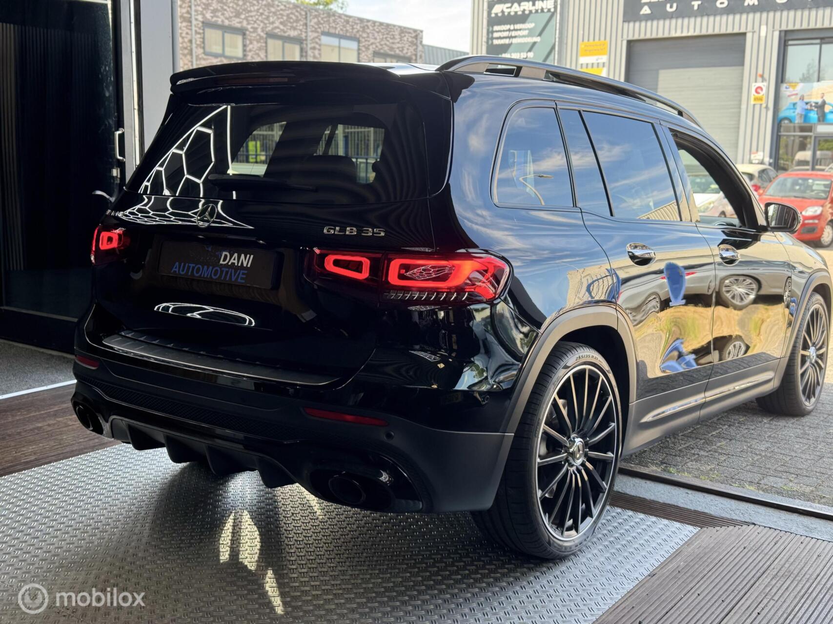 Foto van Mercedes-Benz AMG GLB 35
