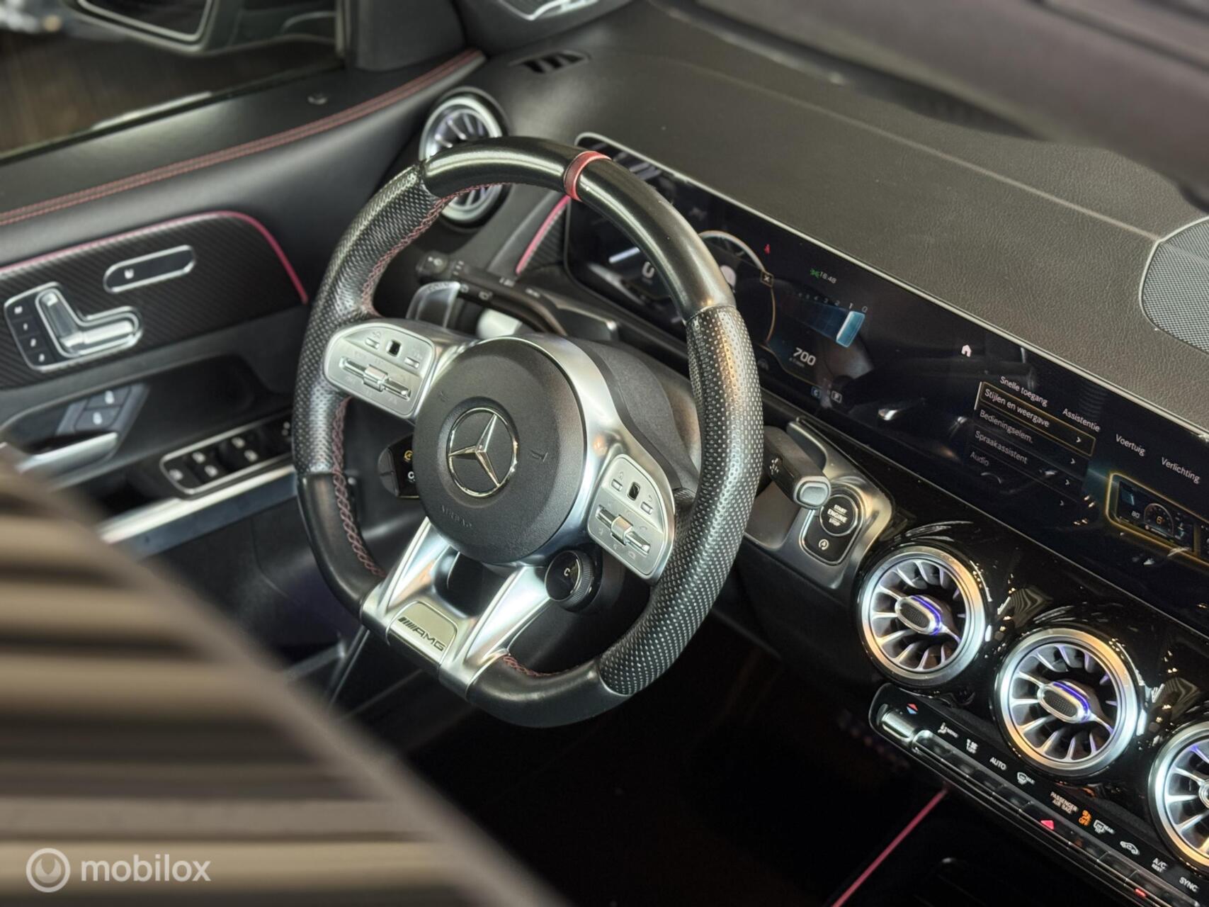 Foto van Mercedes-Benz AMG GLB 35