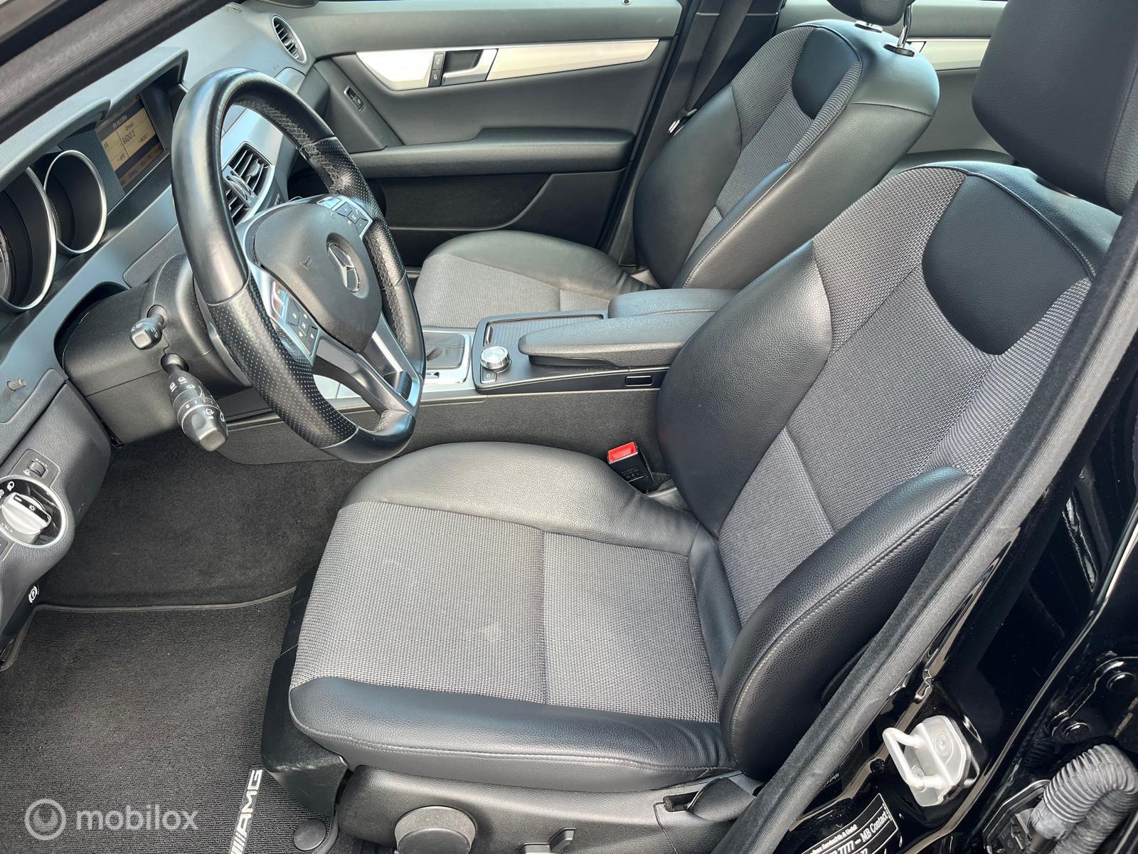 Foto van Mercedes-Benz C 350