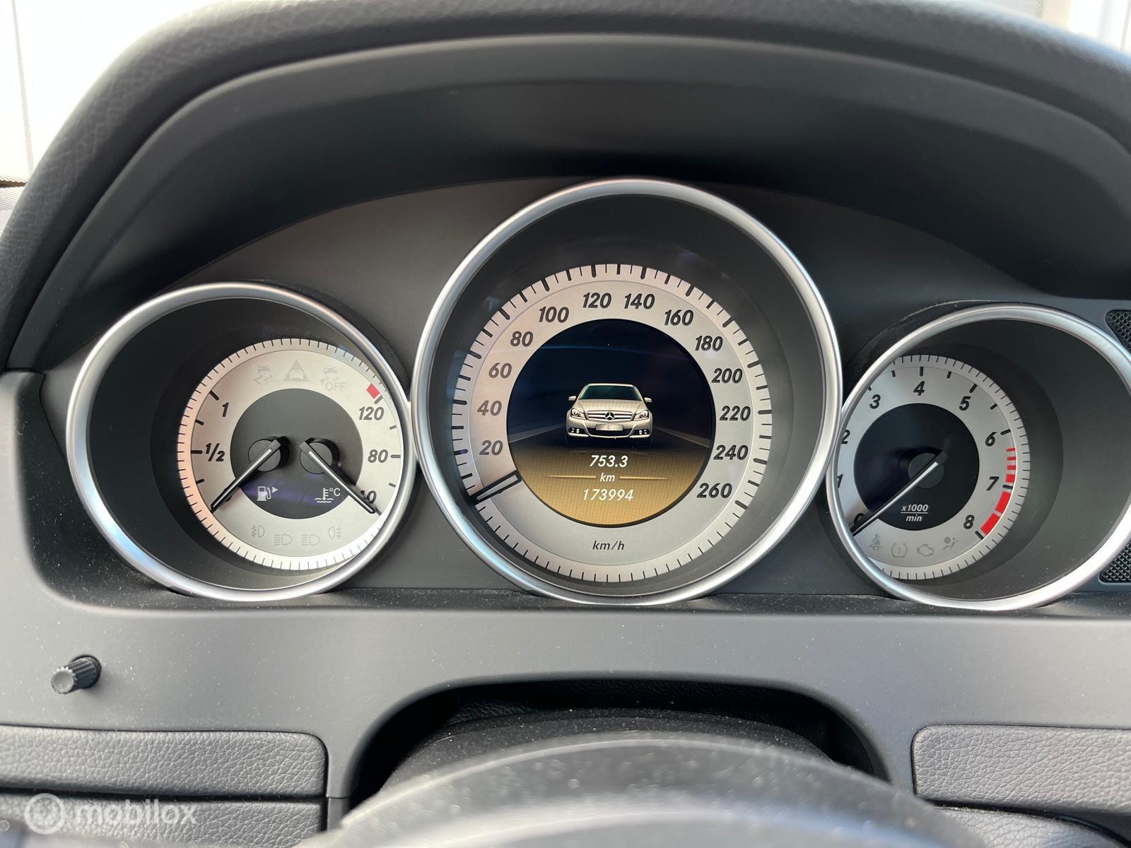Foto van Mercedes-Benz C 350