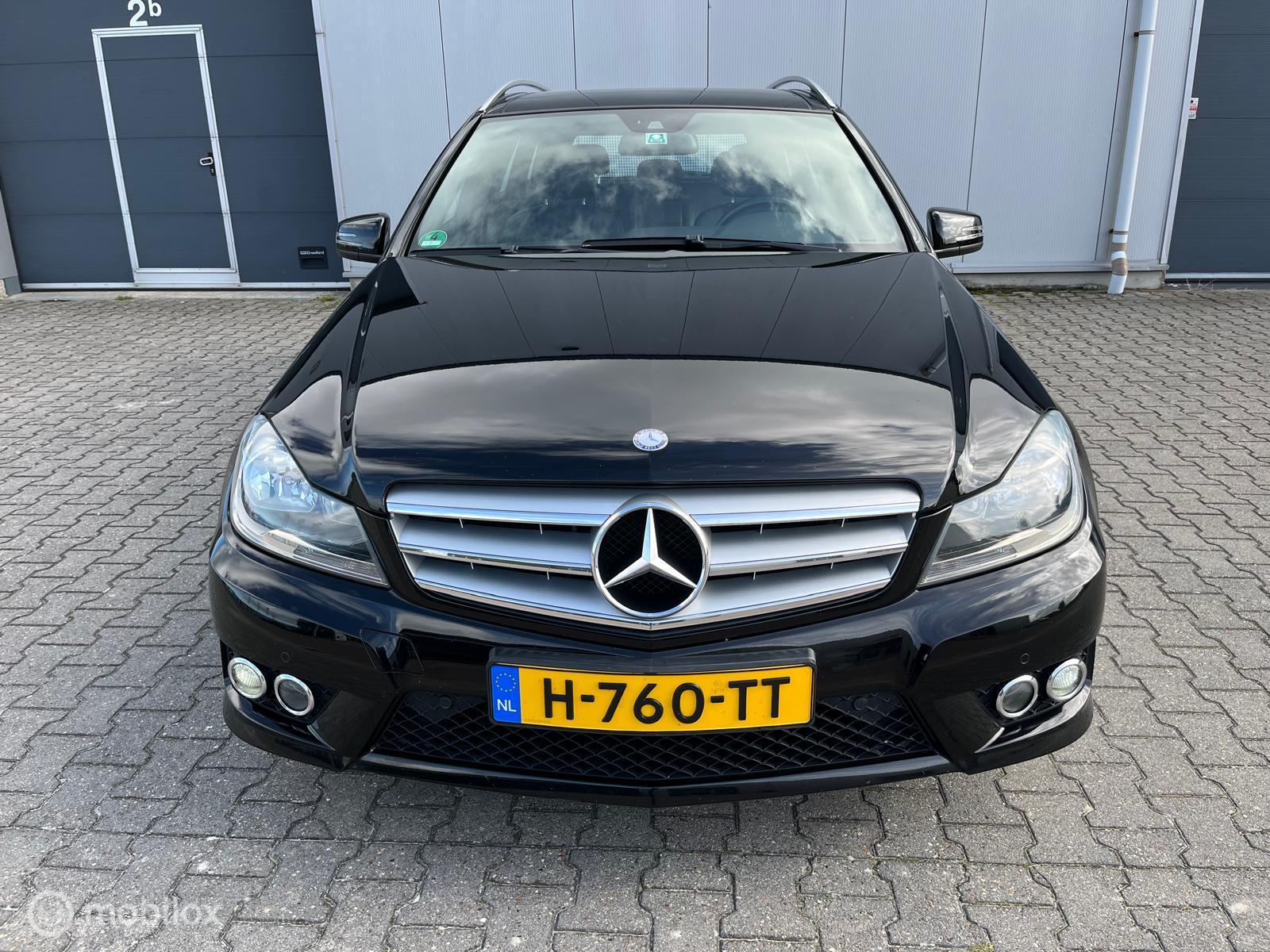 Foto van Mercedes-Benz C 350