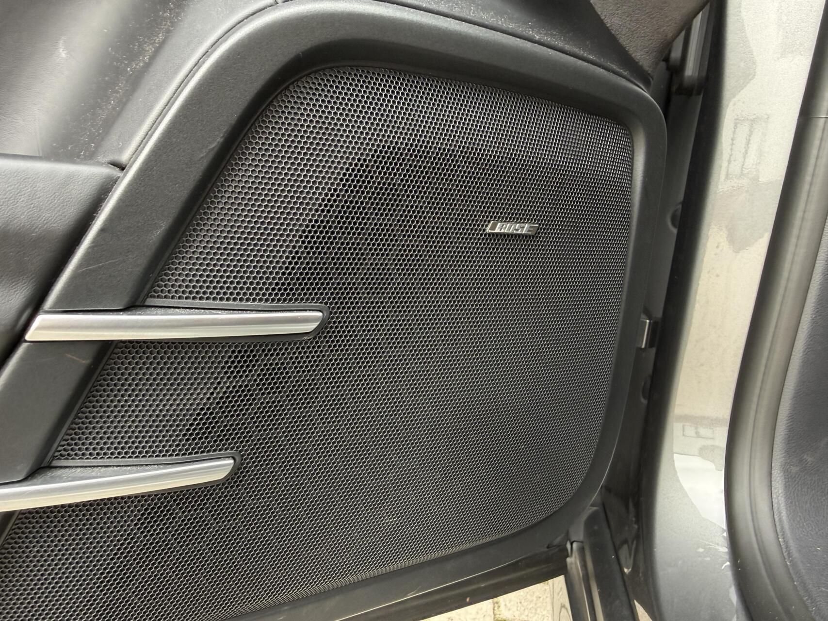 Foto van Porsche Cayenne GTS