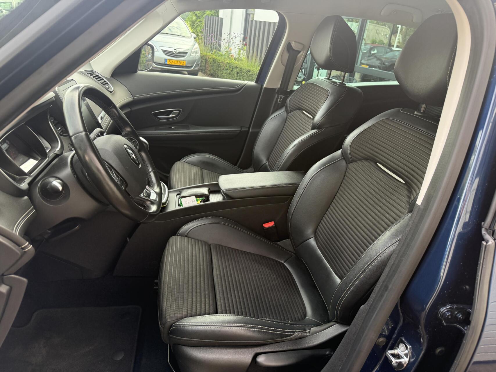 Foto van Renault Scenic