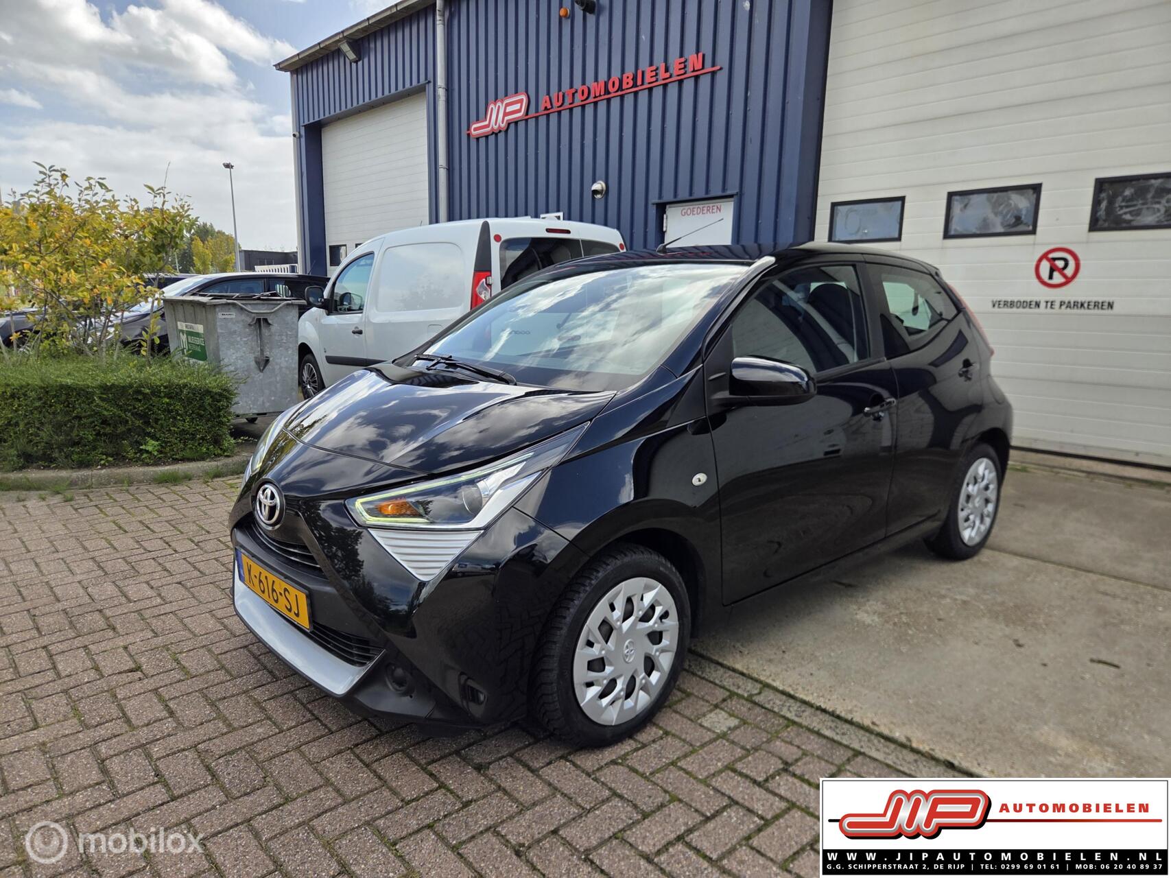 Toyota Toyota Aygo 1.0 VVT-i x-Play 2021 - voorkant