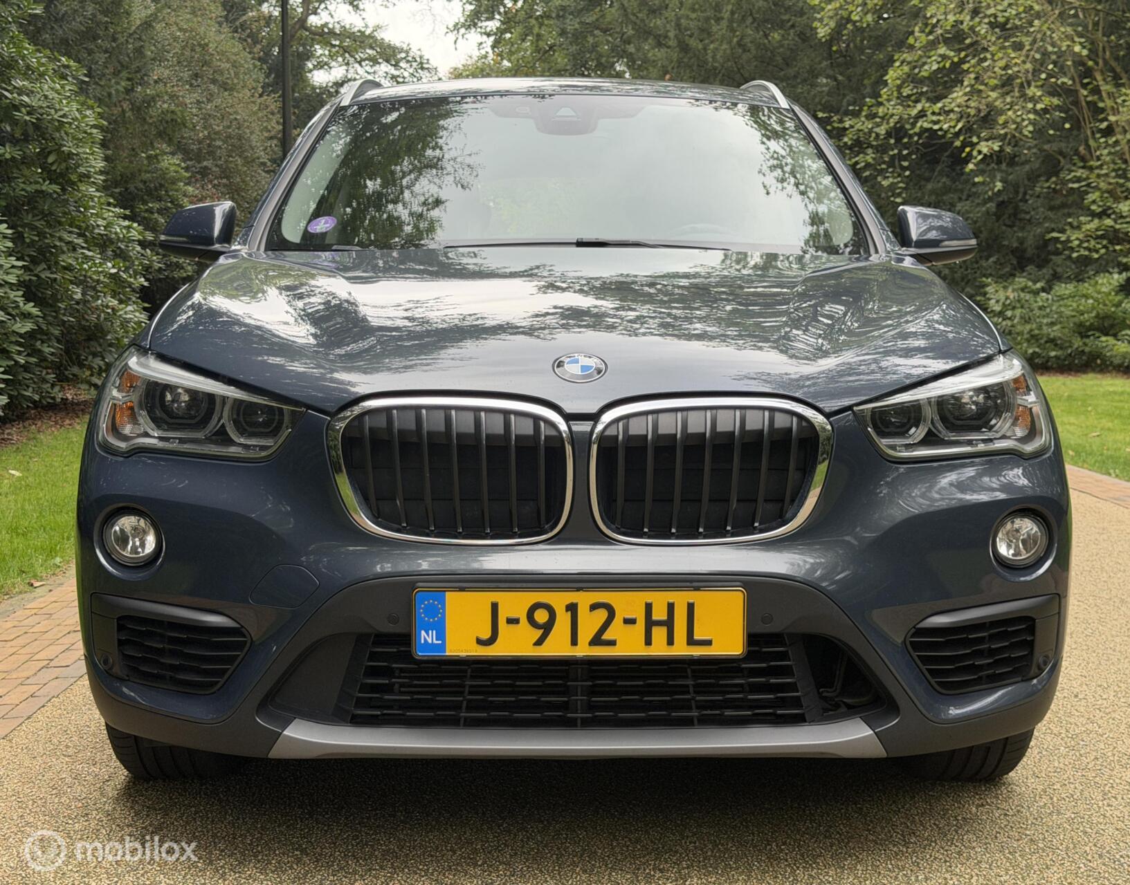 Foto van BMW X1 Sdrive18i
