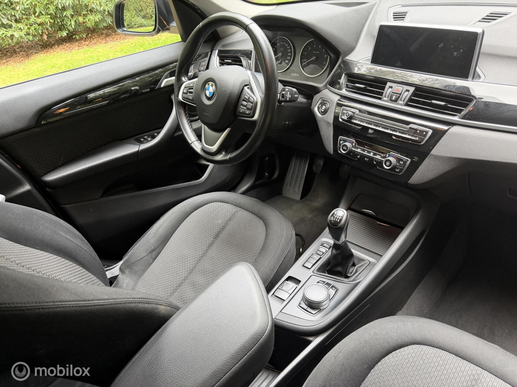 Foto van BMW X1 Sdrive18i