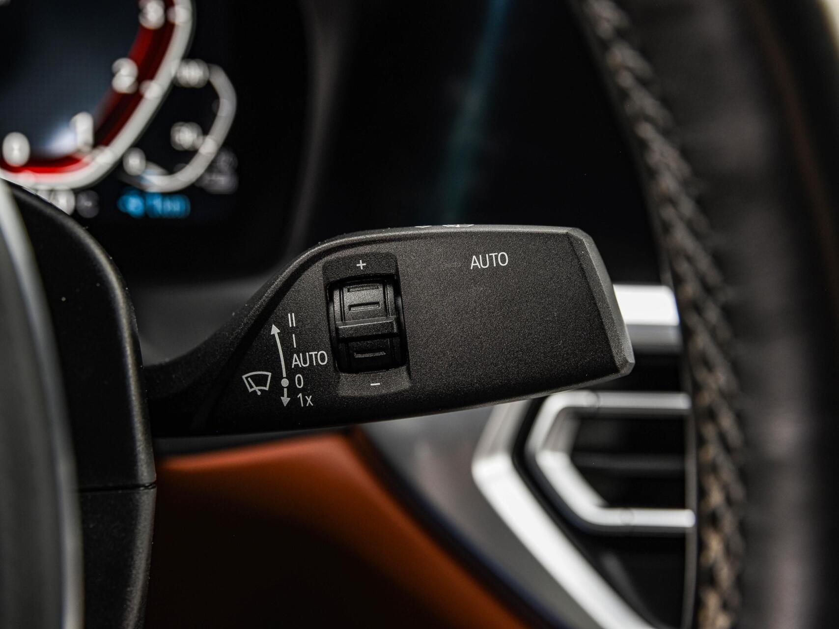 Foto van BMW 330e xDrive