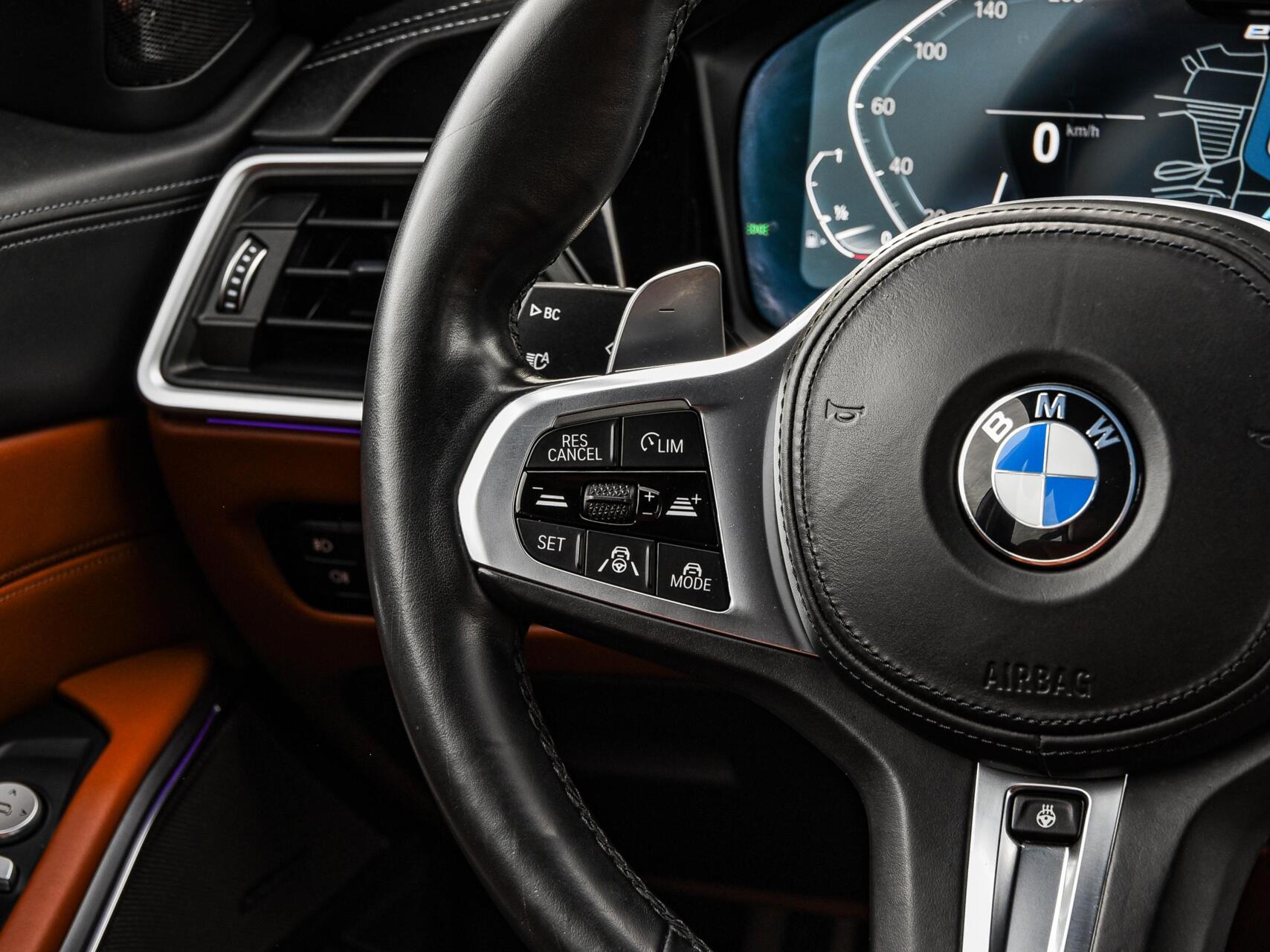 Foto van BMW 330e xDrive
