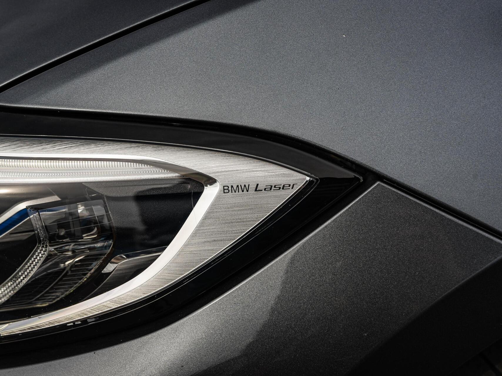 Foto van BMW 330e xDrive