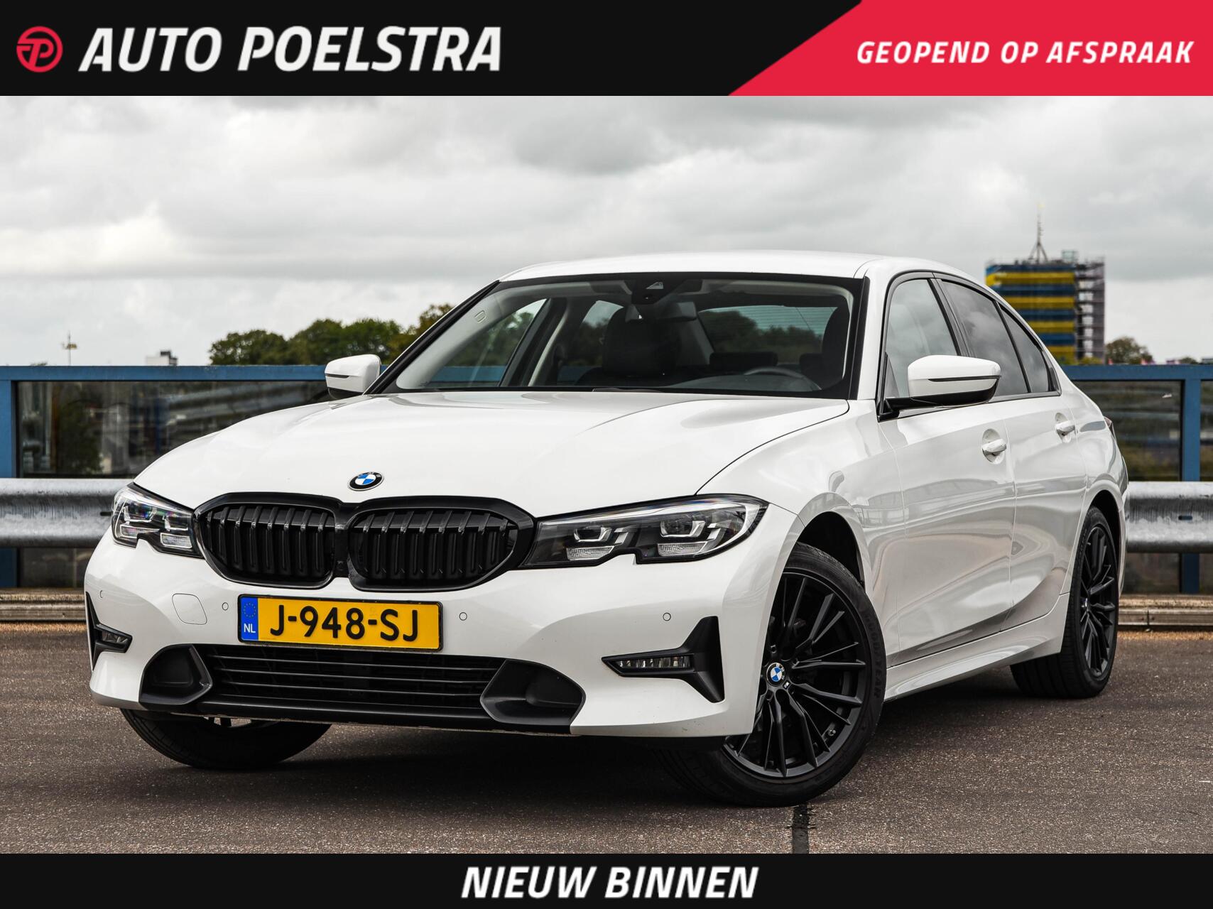 BMW 318d 318d High Executive Shadow Edition | Sport Line | LED | Ambient Light | Navigatie | Trekhaak | 18" 2020 - voorkant