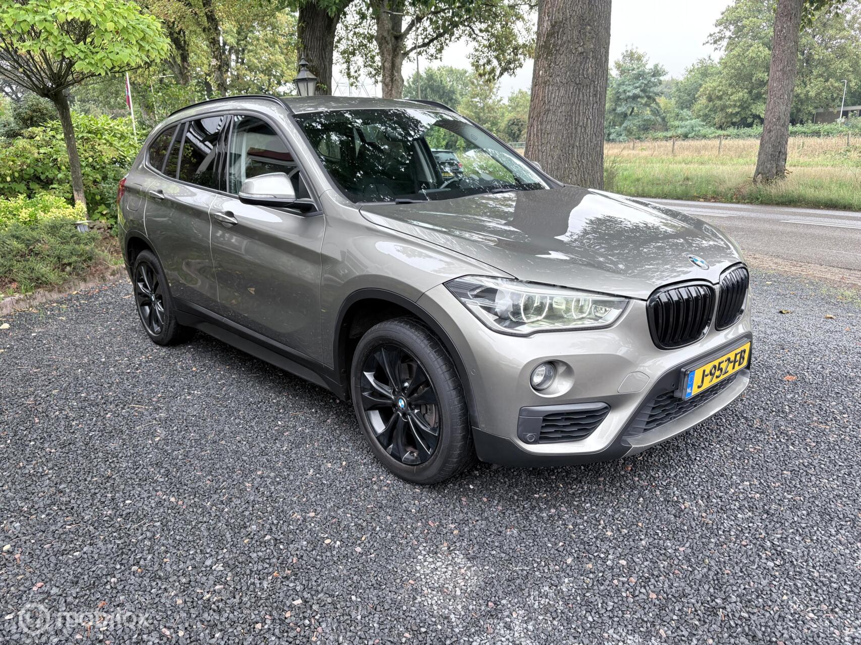 Foto van BMW X1 Sdrive18i