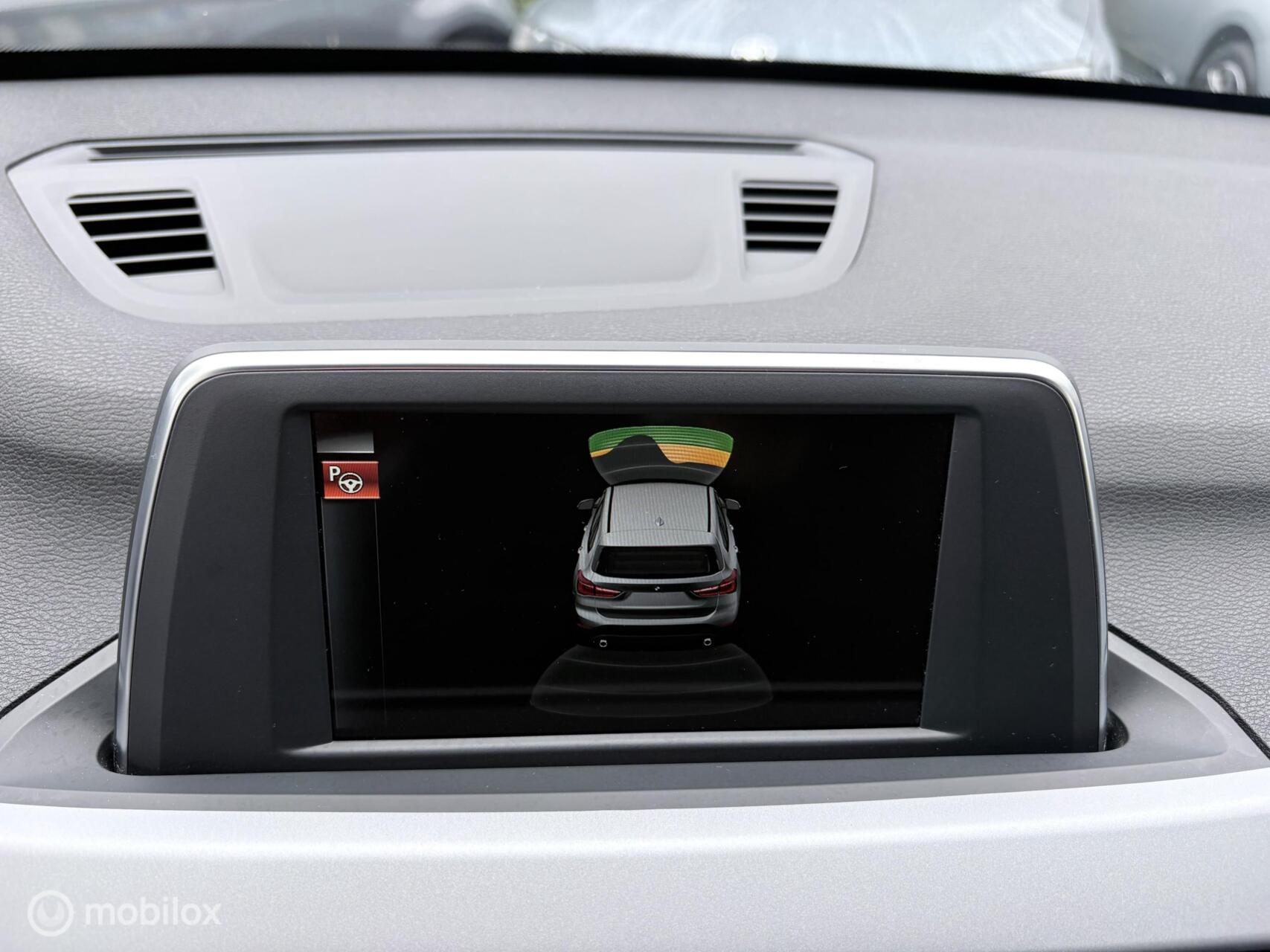 Foto van BMW X1 Sdrive18i