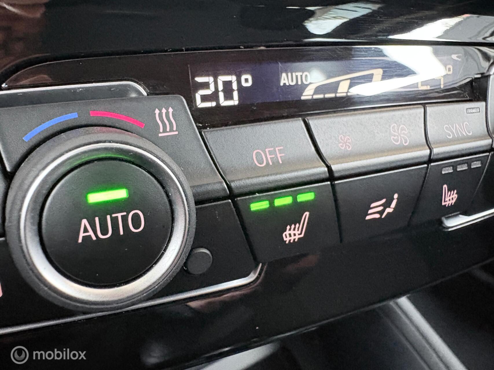Foto van BMW X1 Sdrive18i