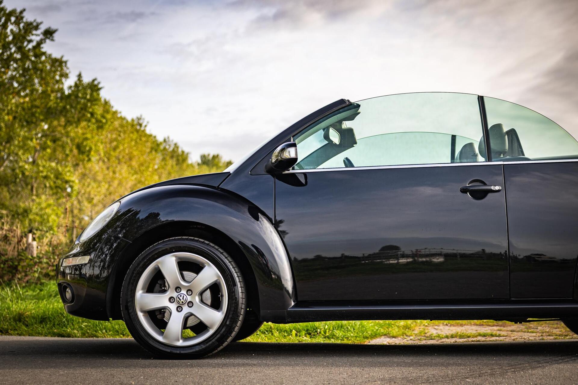 Foto van Volkswagen New Beetle Cabriolet