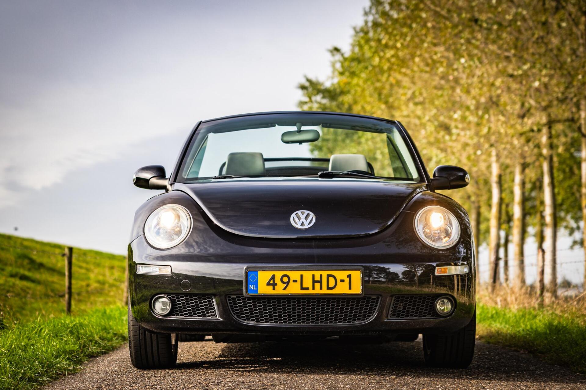 Foto van Volkswagen New Beetle Cabriolet