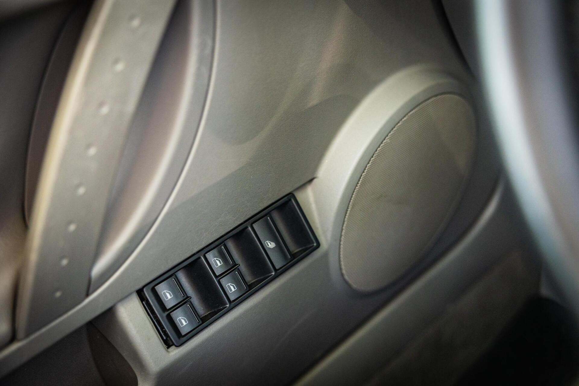 Foto van Volkswagen New Beetle Cabriolet