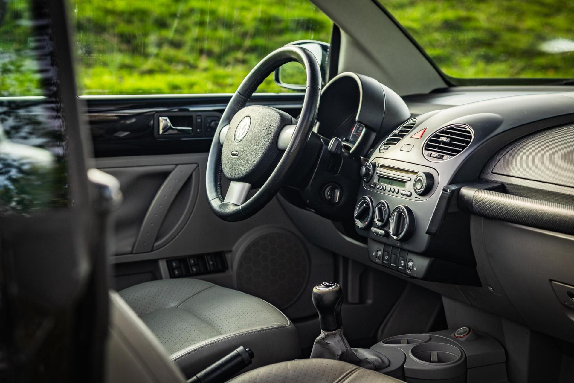 Foto van Volkswagen New Beetle Cabriolet