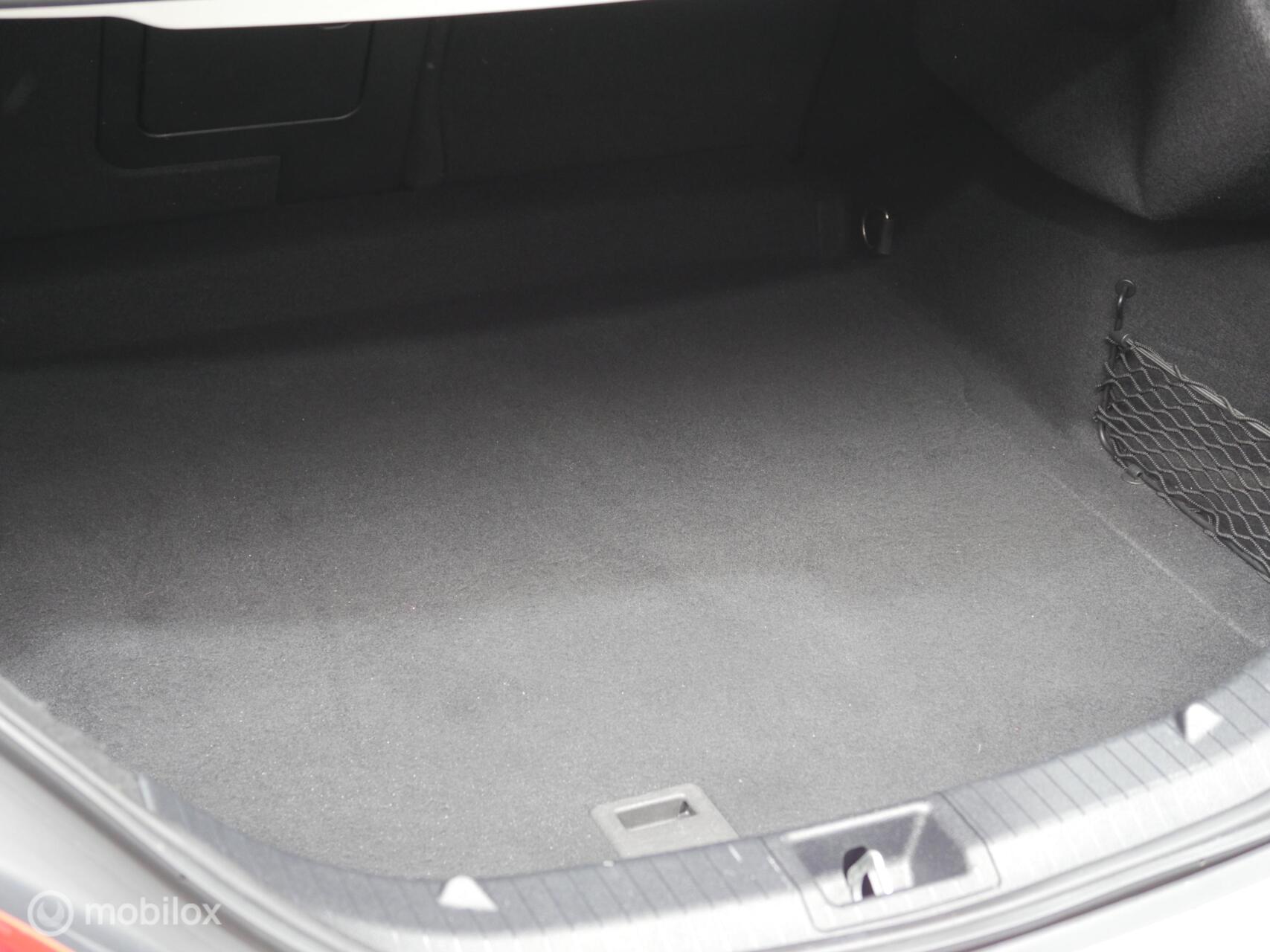 Foto van Mercedes-Benz Cla 180
