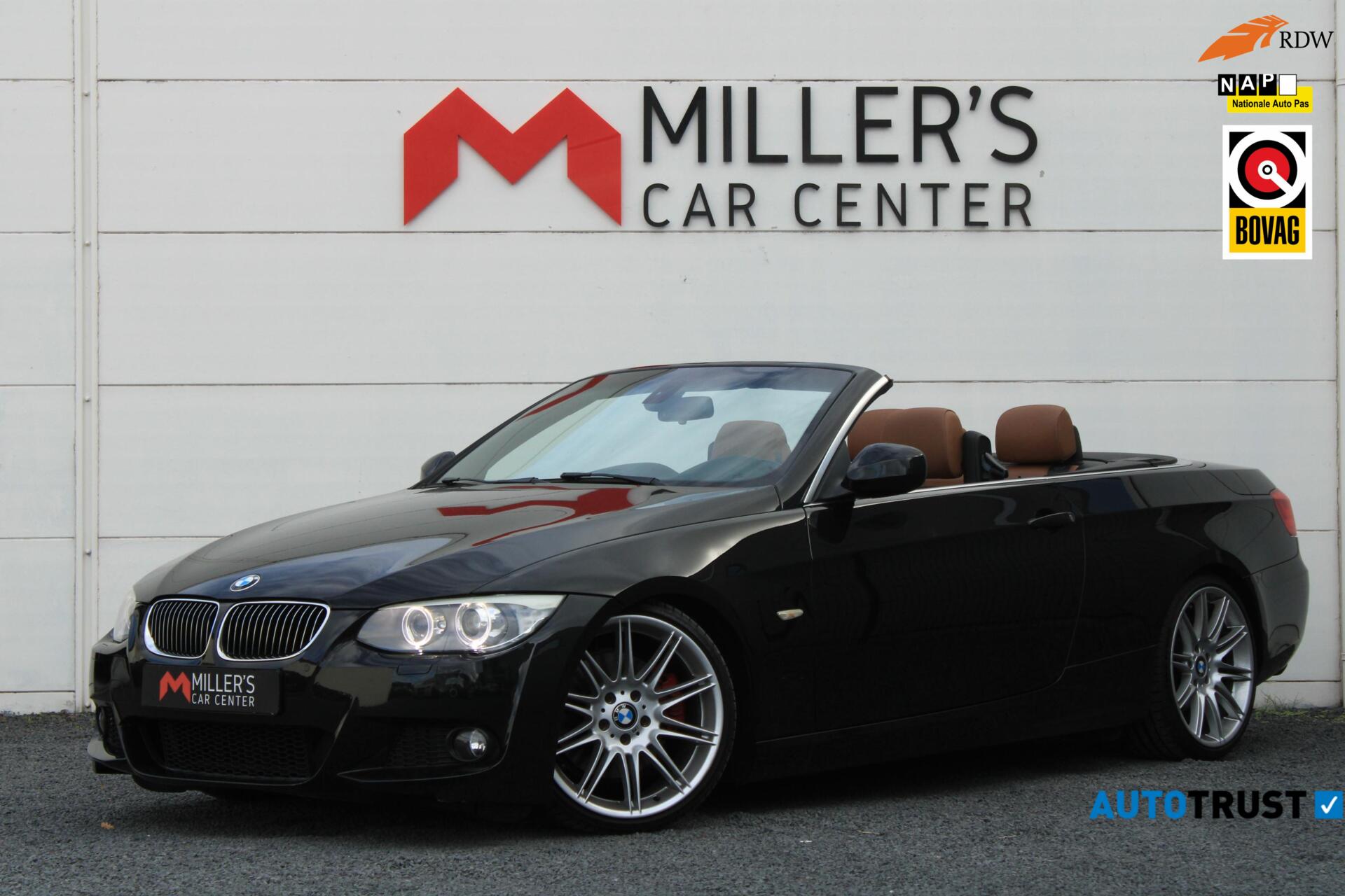 BMW 325i 325i High Executive Camera Carplay 265 PK Memory Hardtop 2012 - voorkant