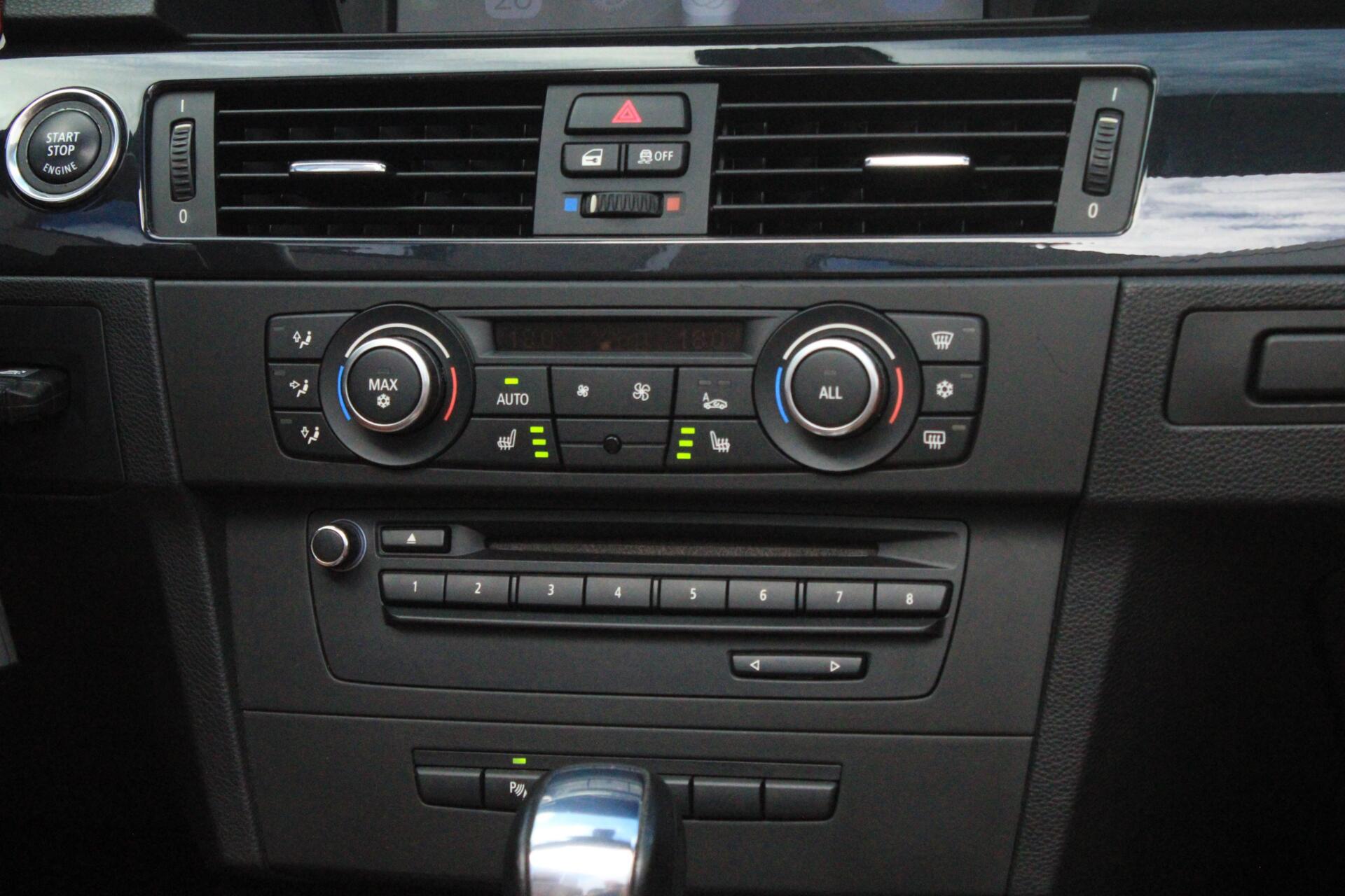 Foto van BMW 325i