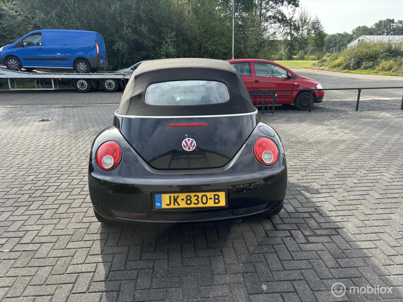 Foto van Volkswagen New Beetle Cabriolet