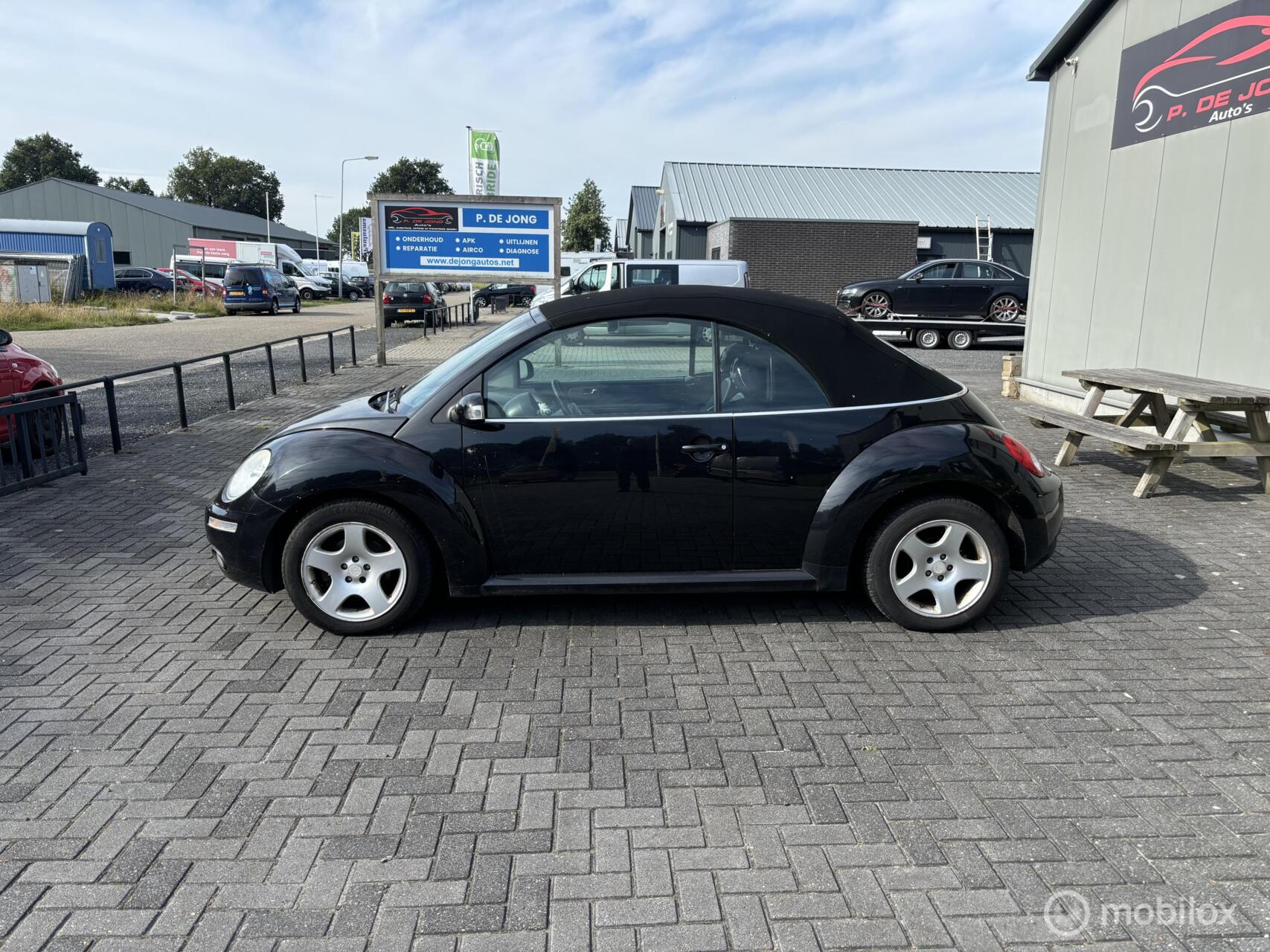 Foto van Volkswagen New Beetle Cabriolet