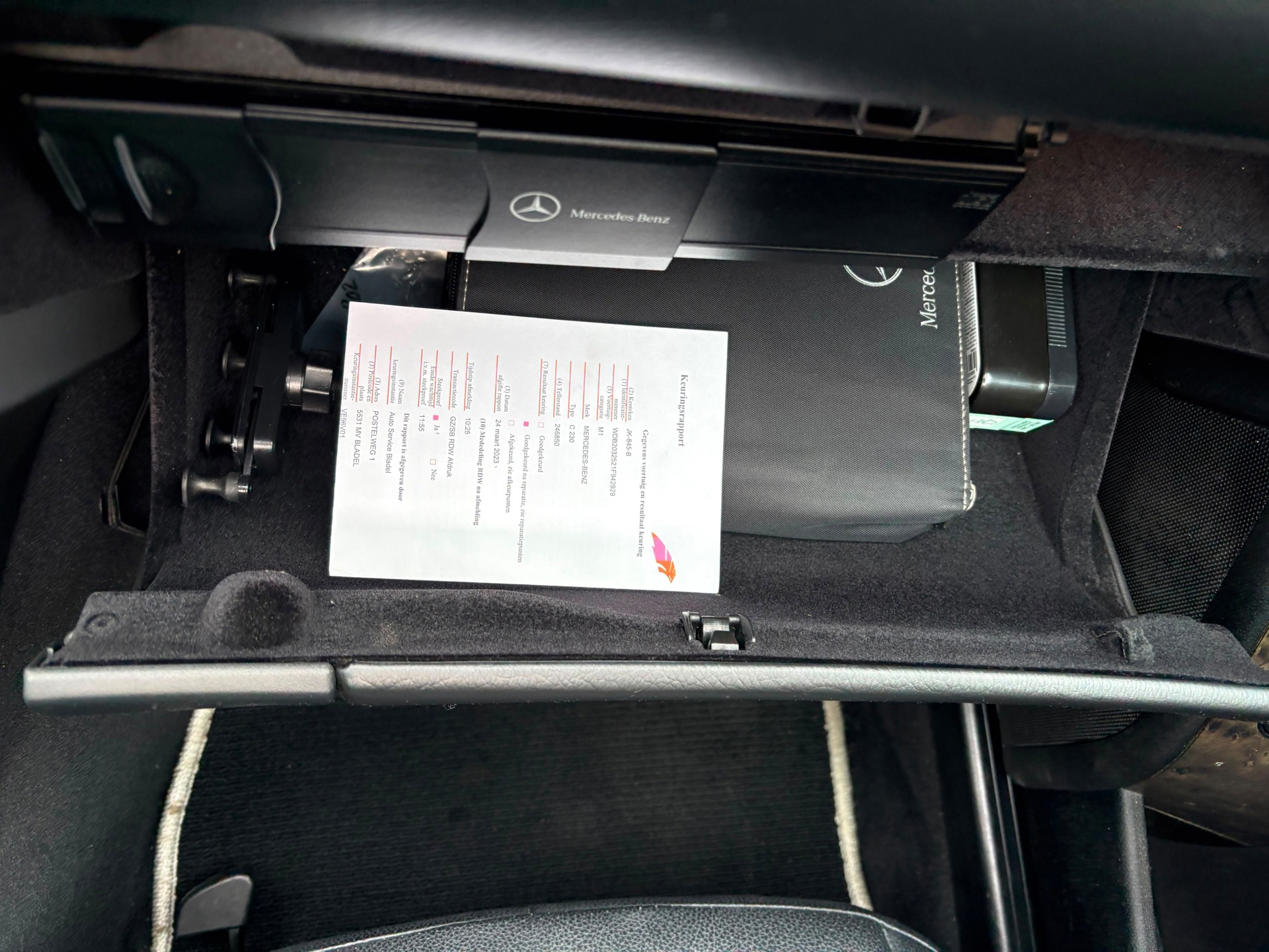 Foto van Mercedes-Benz C 230