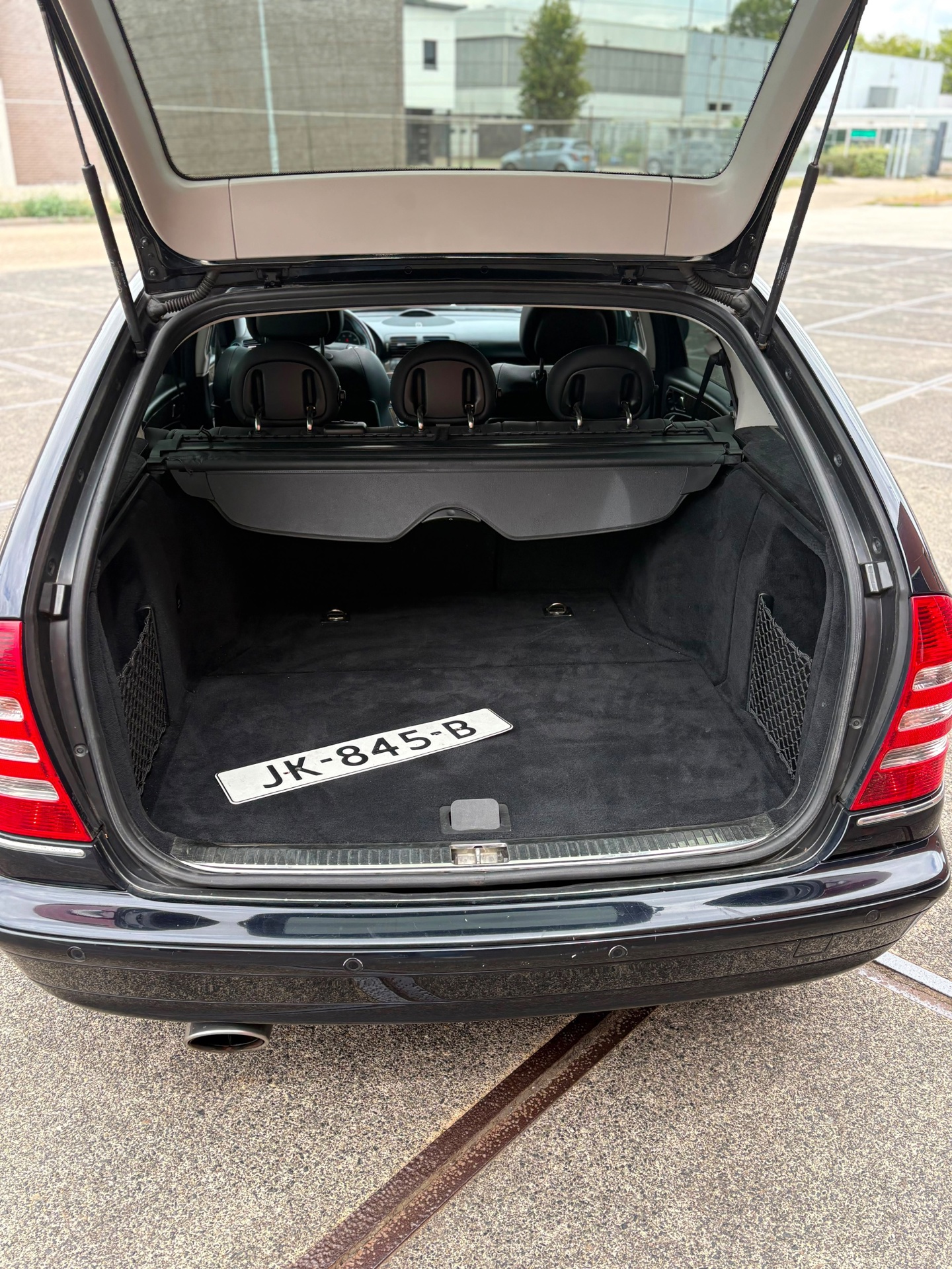 Foto van Mercedes-Benz C 230