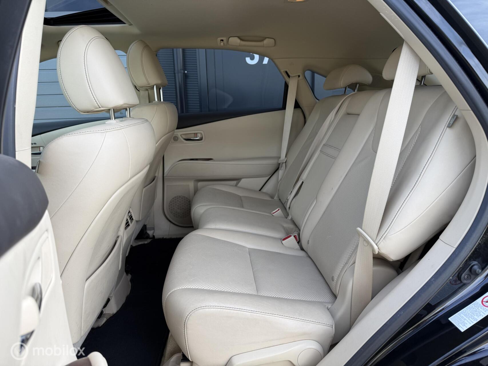 Foto van Lexus Lexus Rx450h