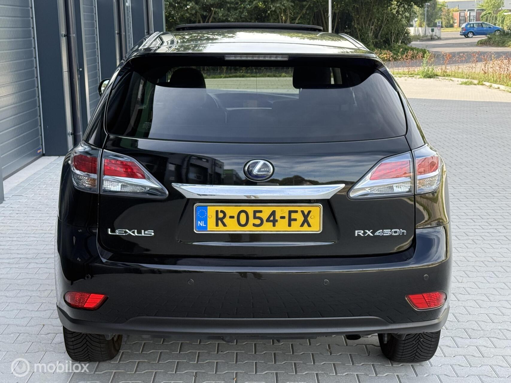 Foto van Lexus Lexus Rx450h