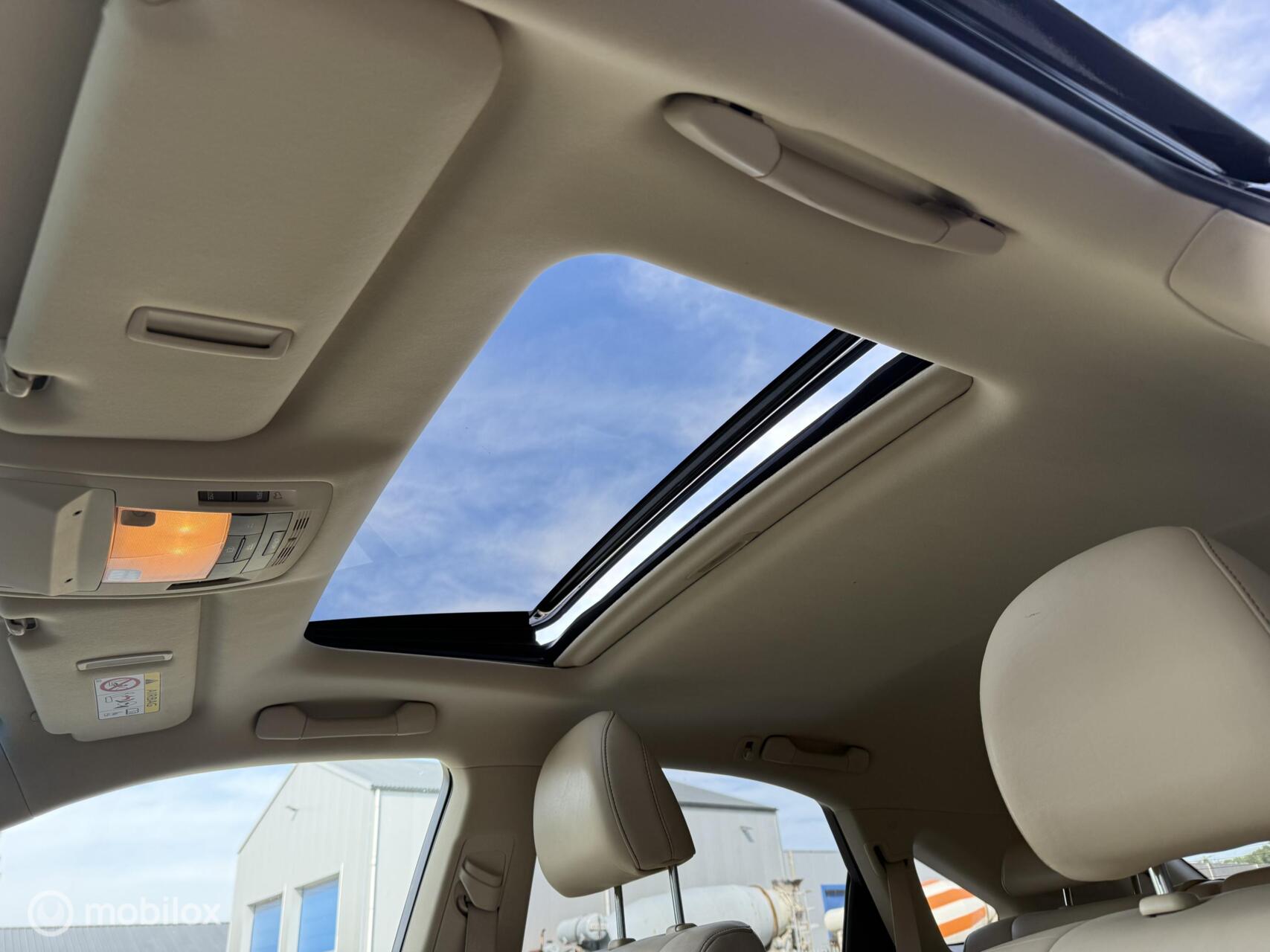 Foto van Lexus Lexus Rx450h