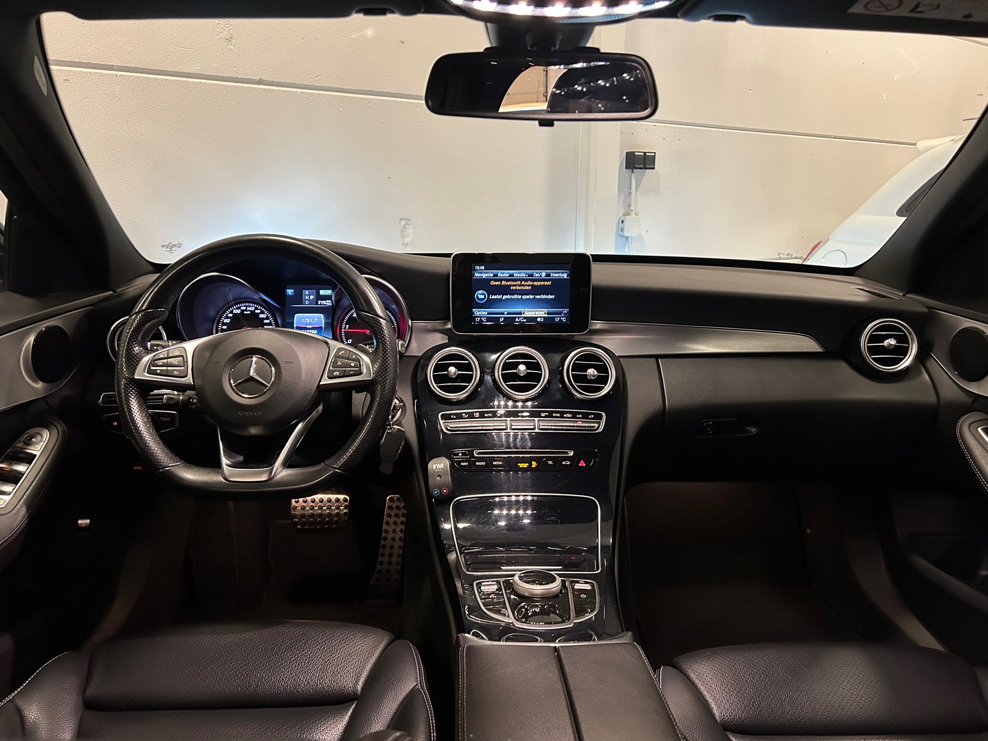 Foto van Mercedes-Benz C 300 H