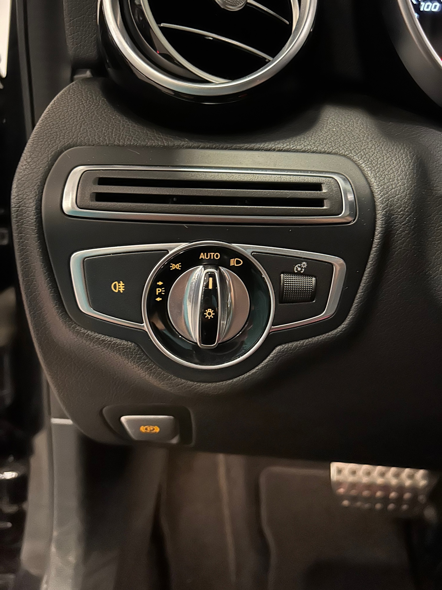 Foto van Mercedes-Benz C 300 H
