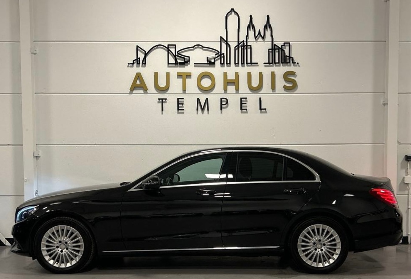 Foto van Mercedes-Benz C 300 H