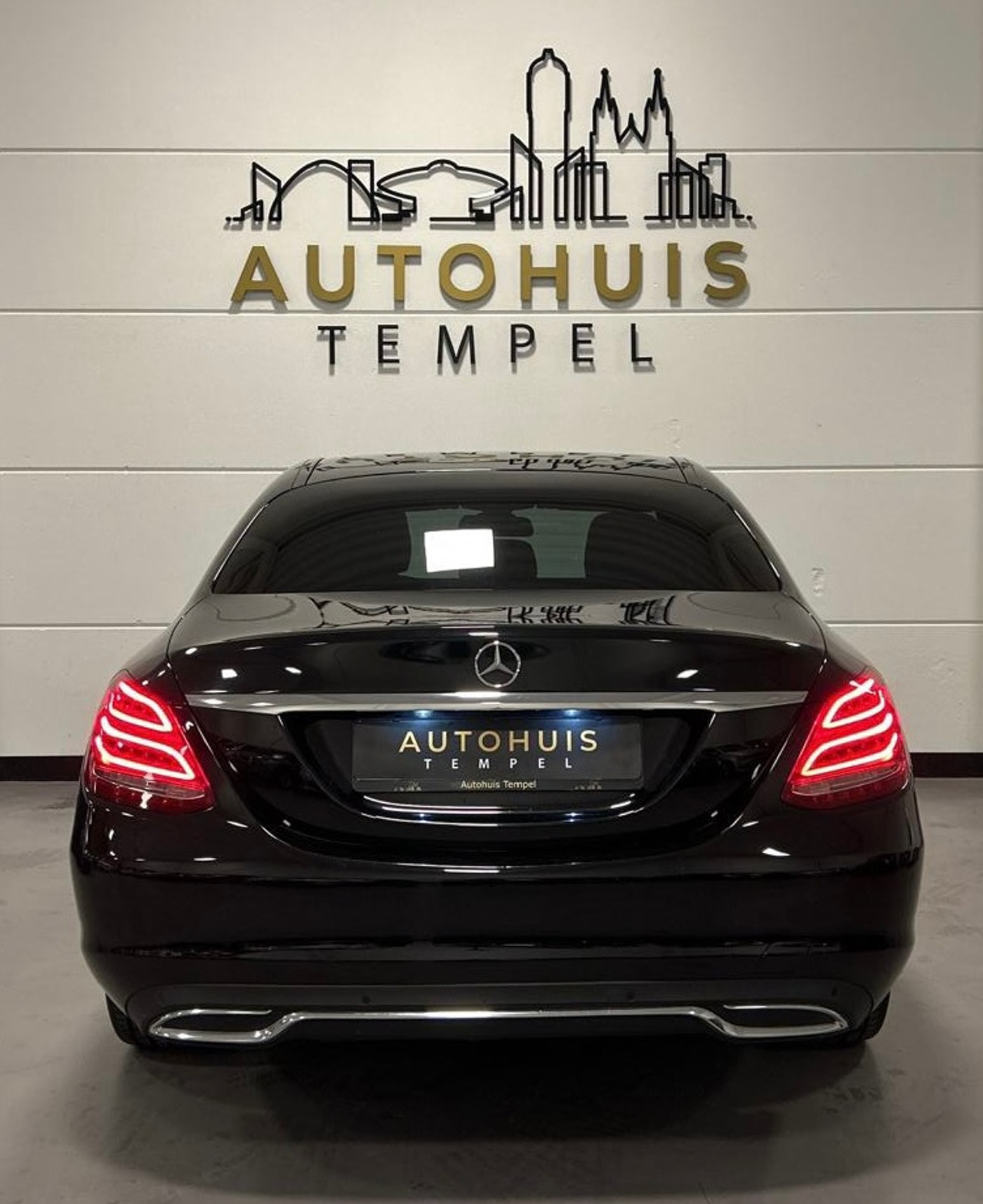 Foto van Mercedes-Benz C 300 H