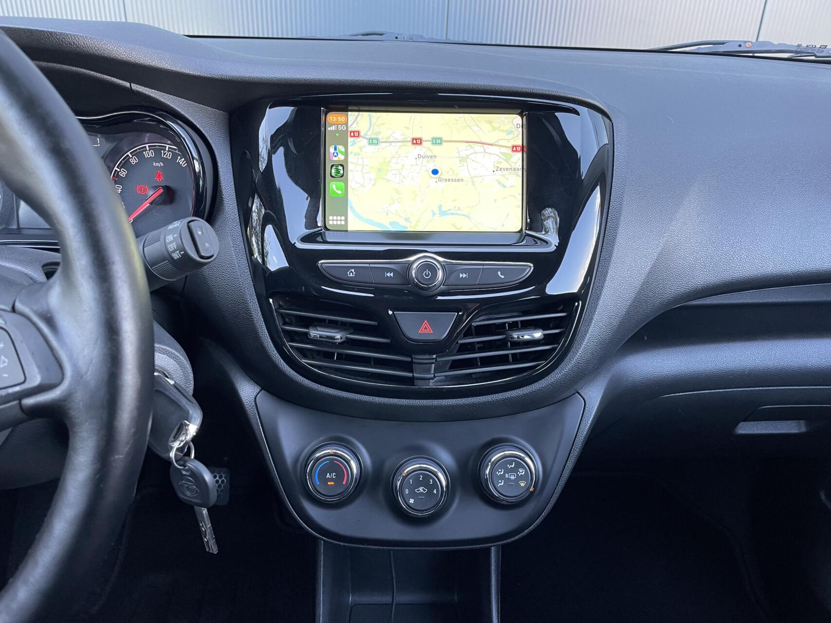 Foto van Opel Karl Rocks