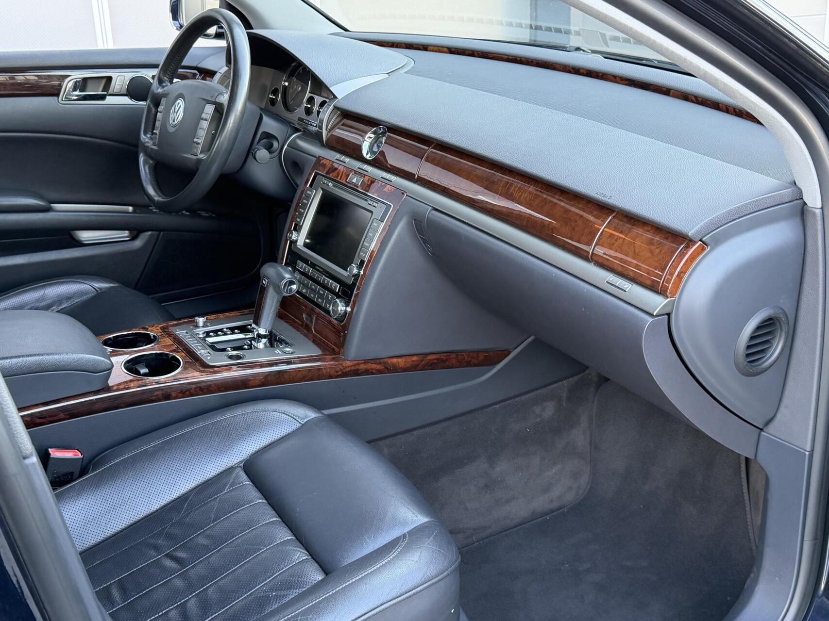 Foto van Volkswagen Phaeton