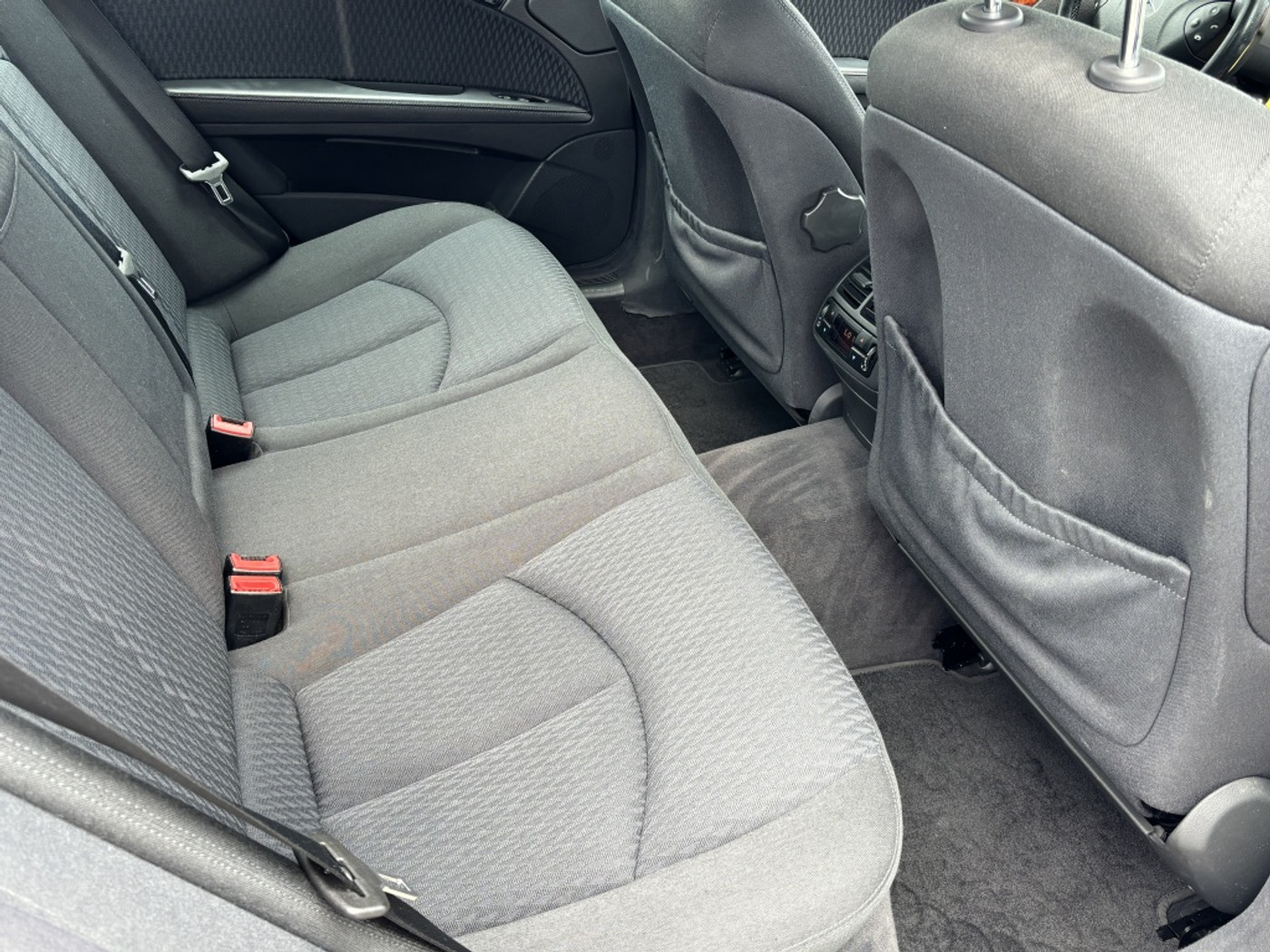 Foto van Mercedes-Benz E 240