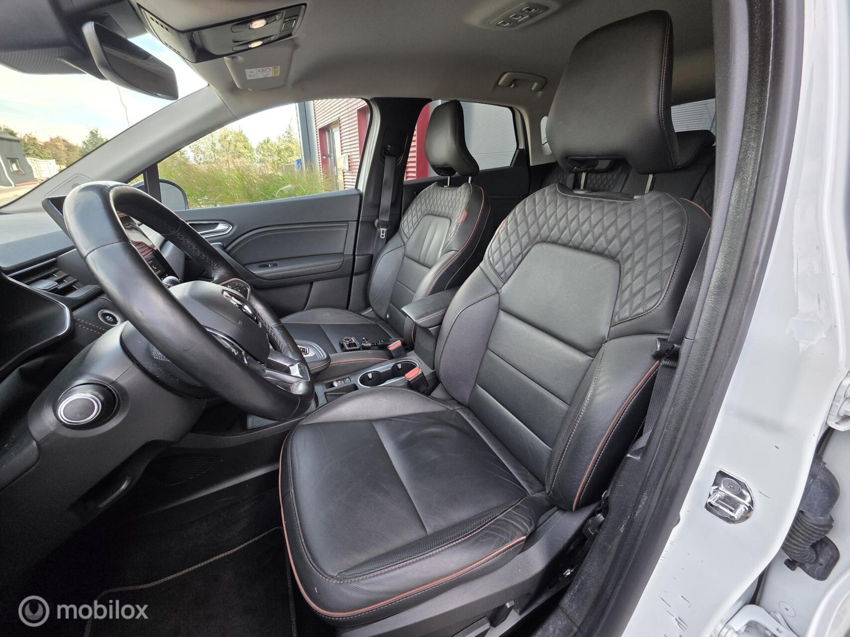 Foto van Renault Captur (e-tech Plug-in Hybrid)