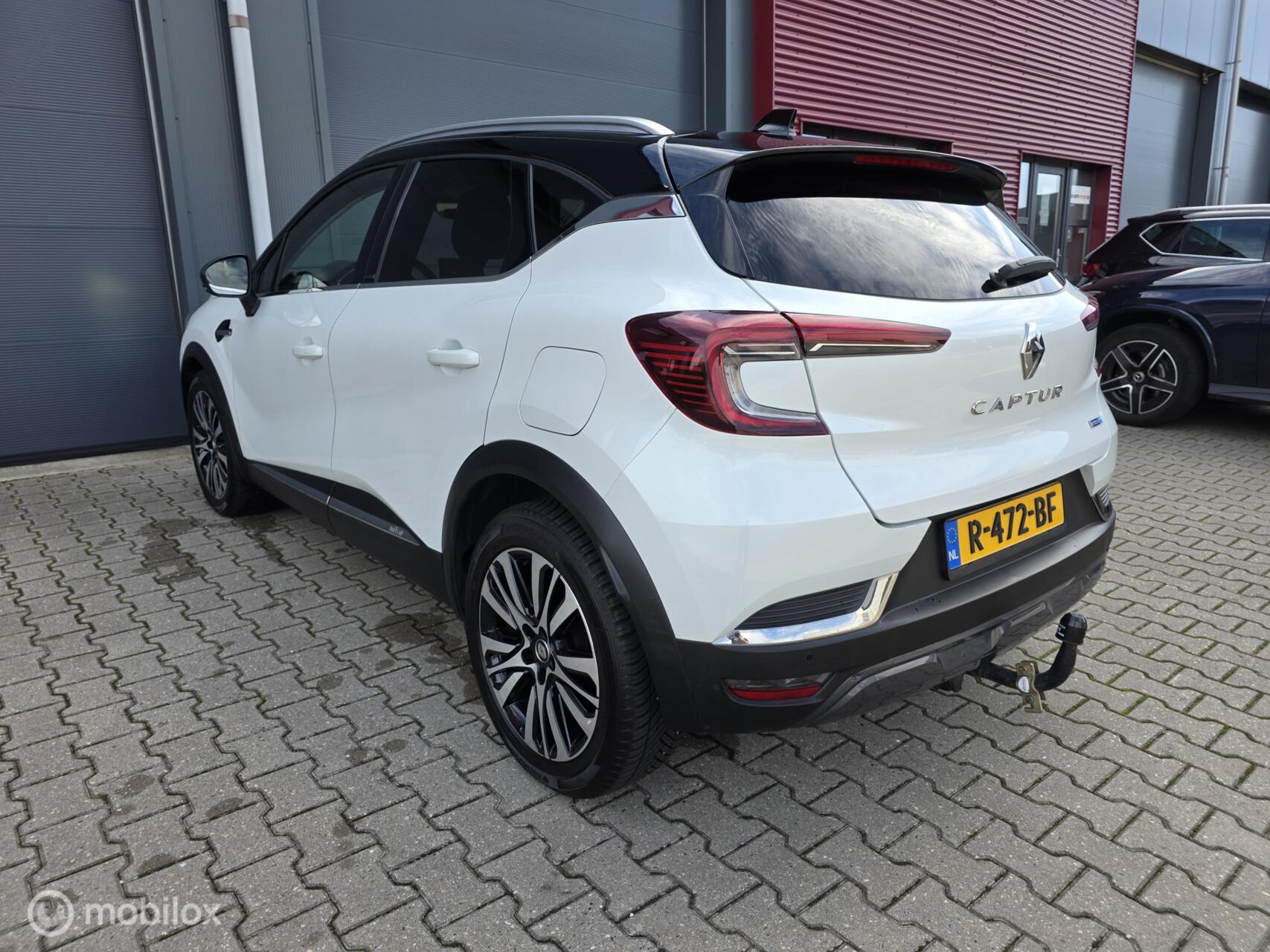 Foto van Renault Captur (e-tech Plug-in Hybrid)