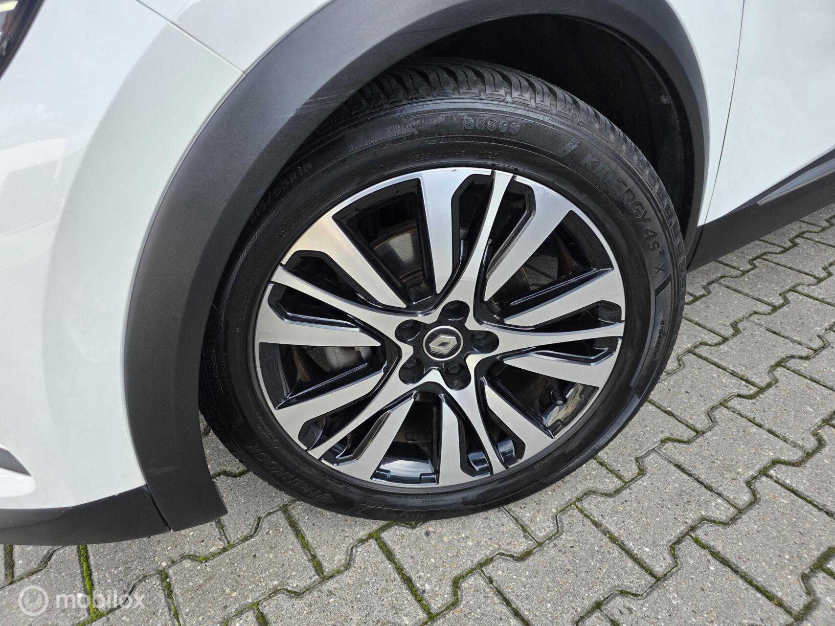 Foto van Renault Captur (e-tech Plug-in Hybrid)