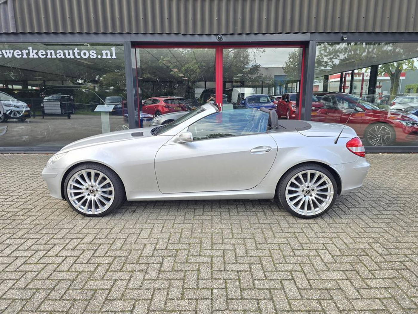 Foto van Mercedes-Benz SLK 280